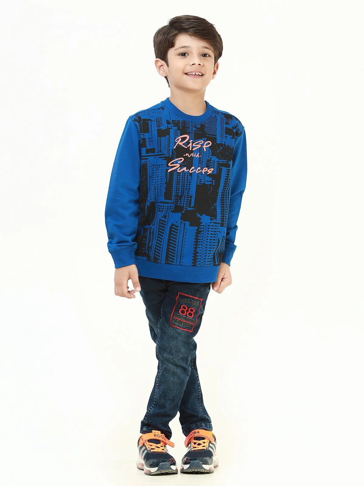Crew Neck Skyline Sweatshirt - EBTSS21-008