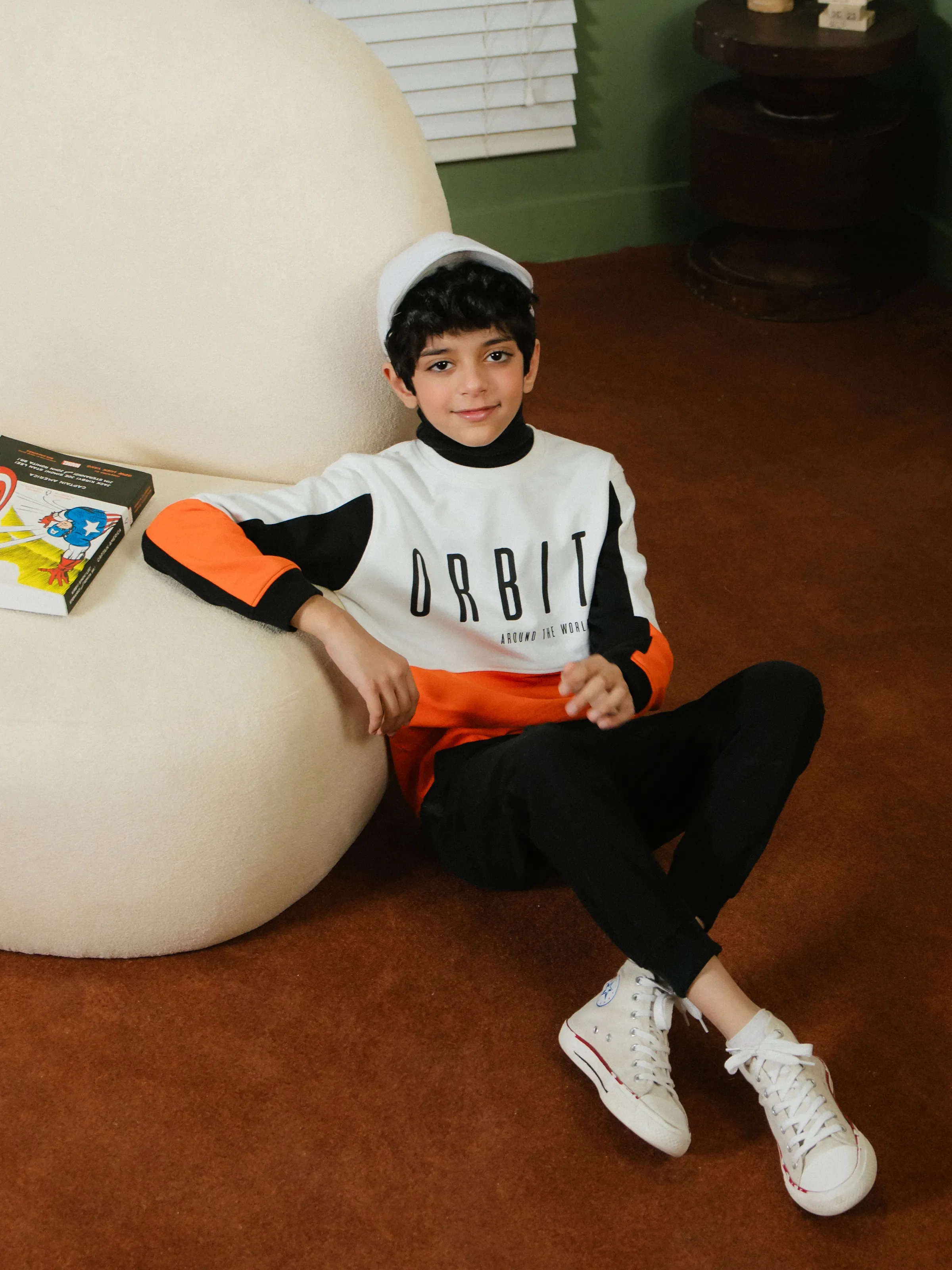 Crew Neck Color-Block Sweatshirt - EBTSS24-003 - Image 5