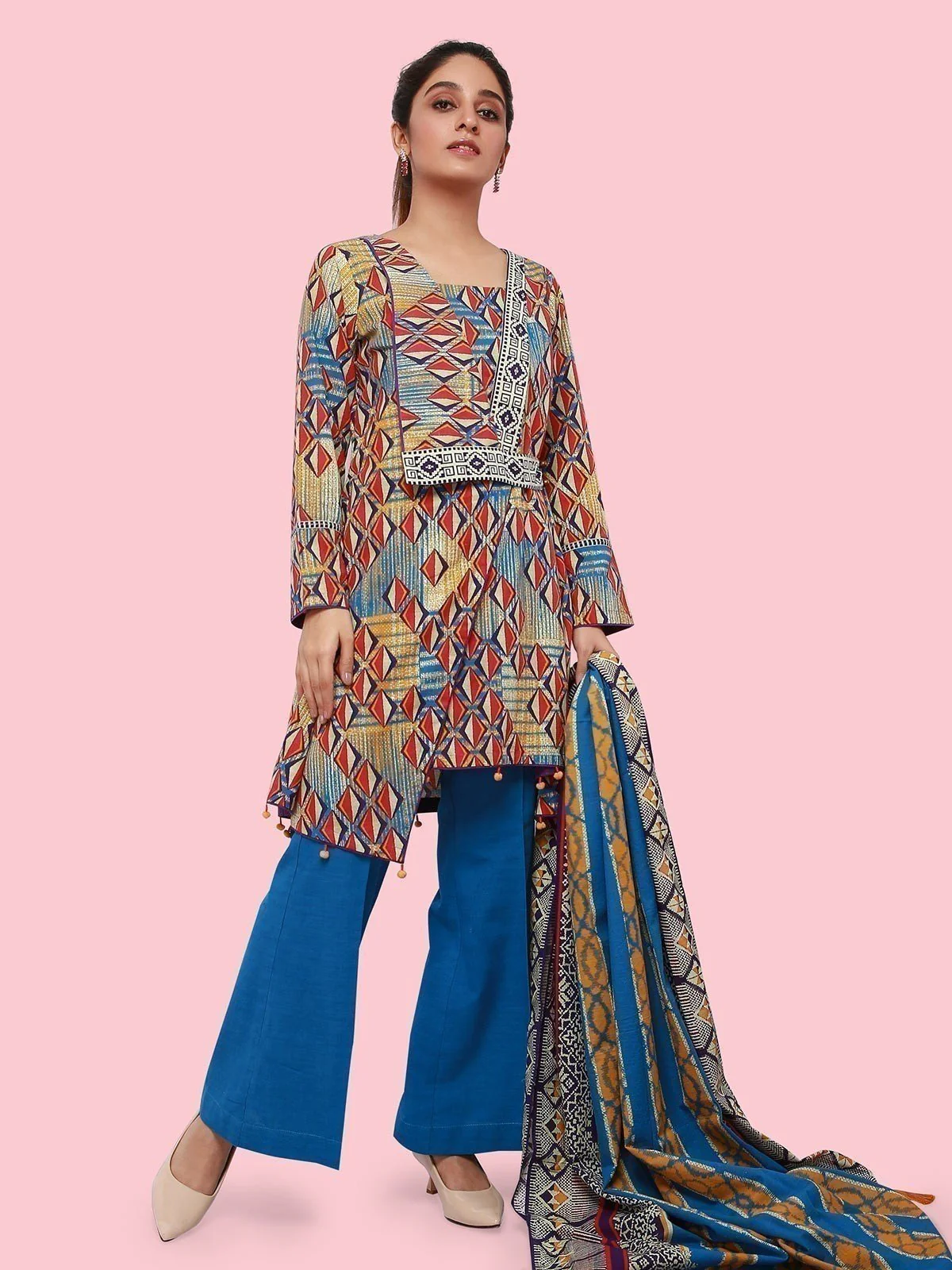 Printed Khaddar Suit - ELU19A10-19886