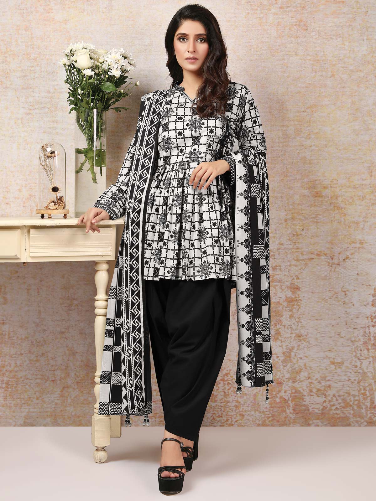 Printed Lawn Shirt Dupatta - ELU19M7-19762