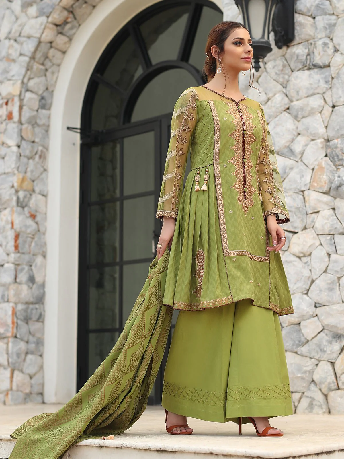 Embroidered Cambric Suit - ELU19V5-19807