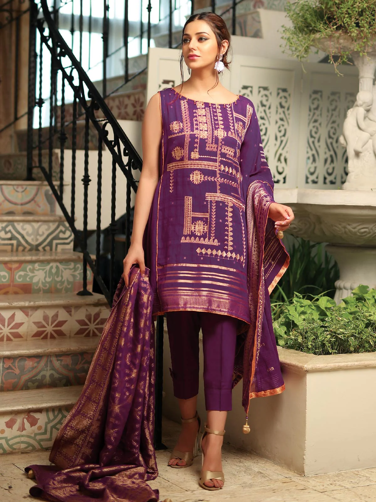 Embroidered Cambric Suit - ELU19V5-19809