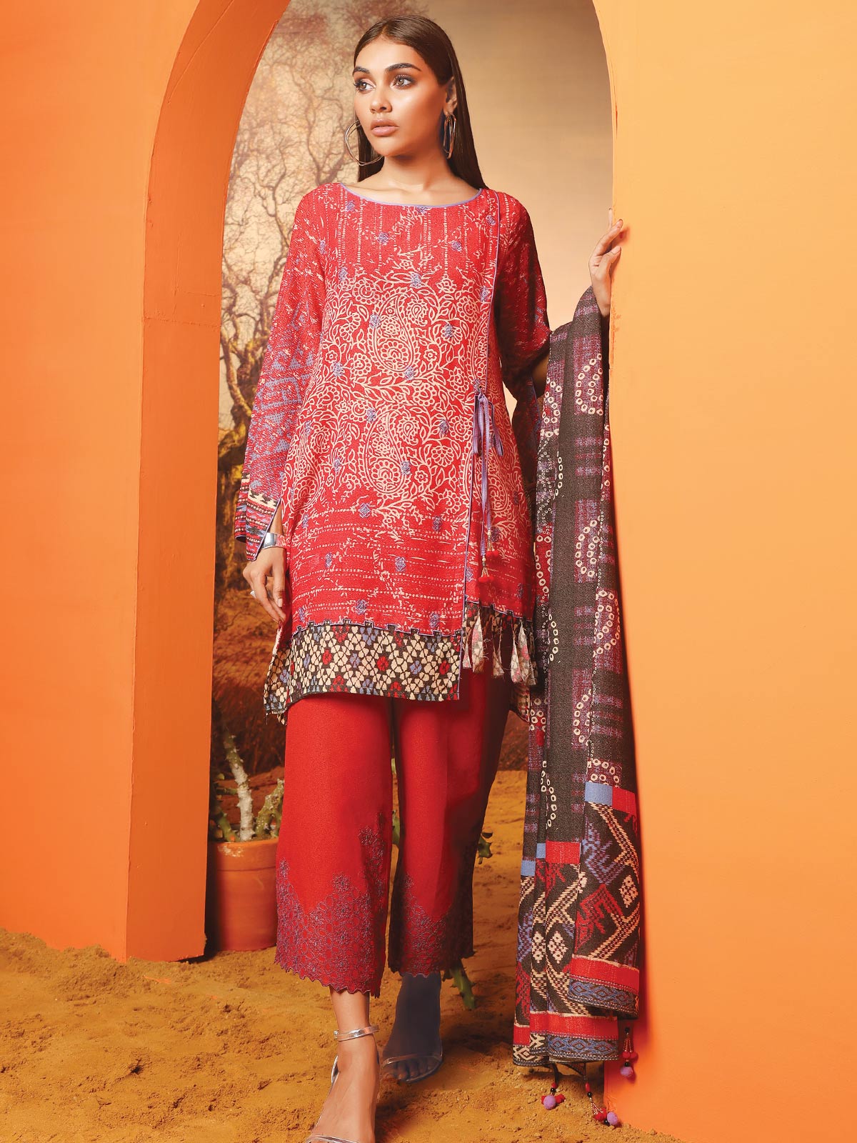 Embroidered Karandi Suit - ELU19W8-19864