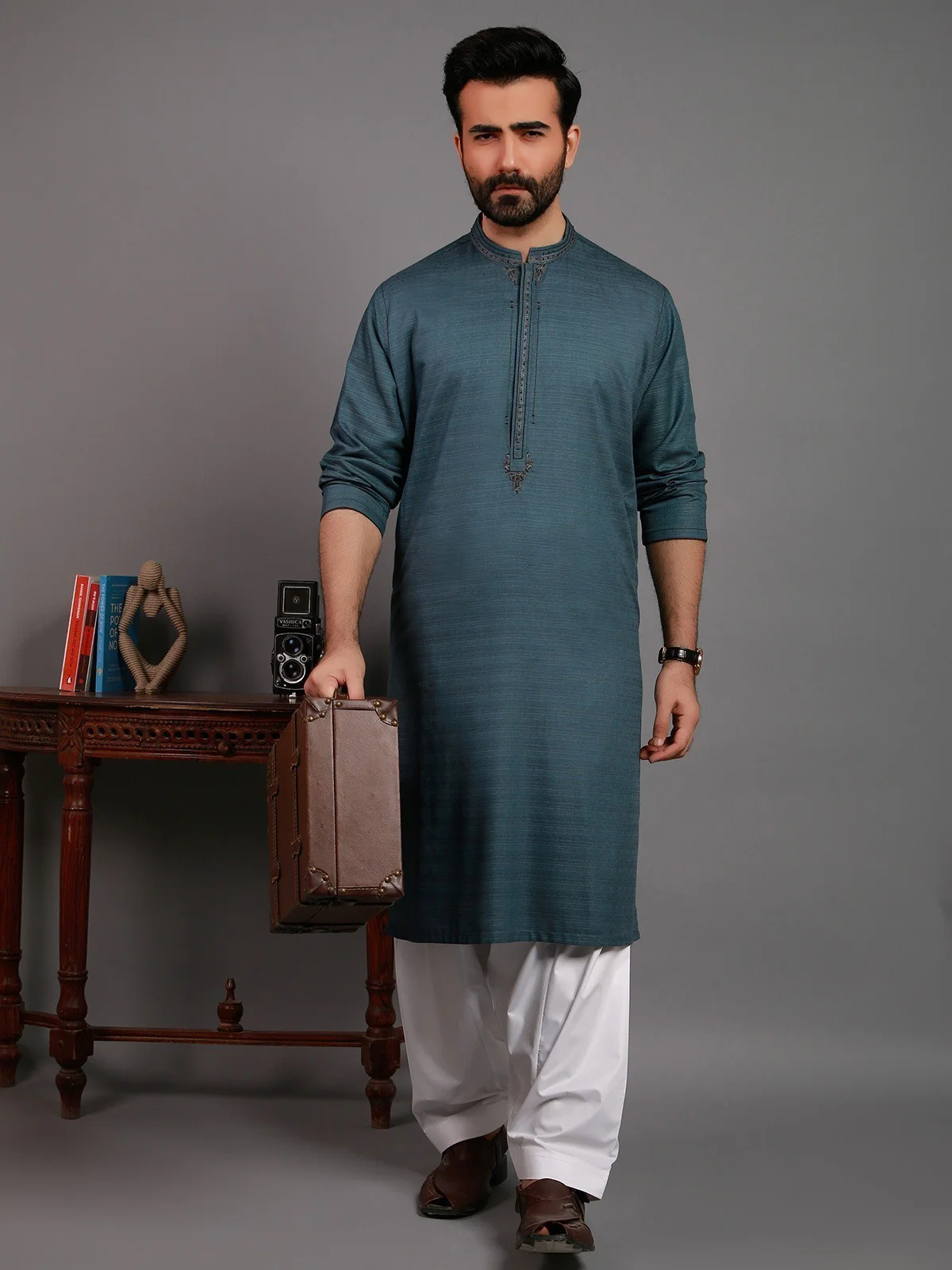 Embroidered Blended Kurta - EMTKC20-9749 - Image 2