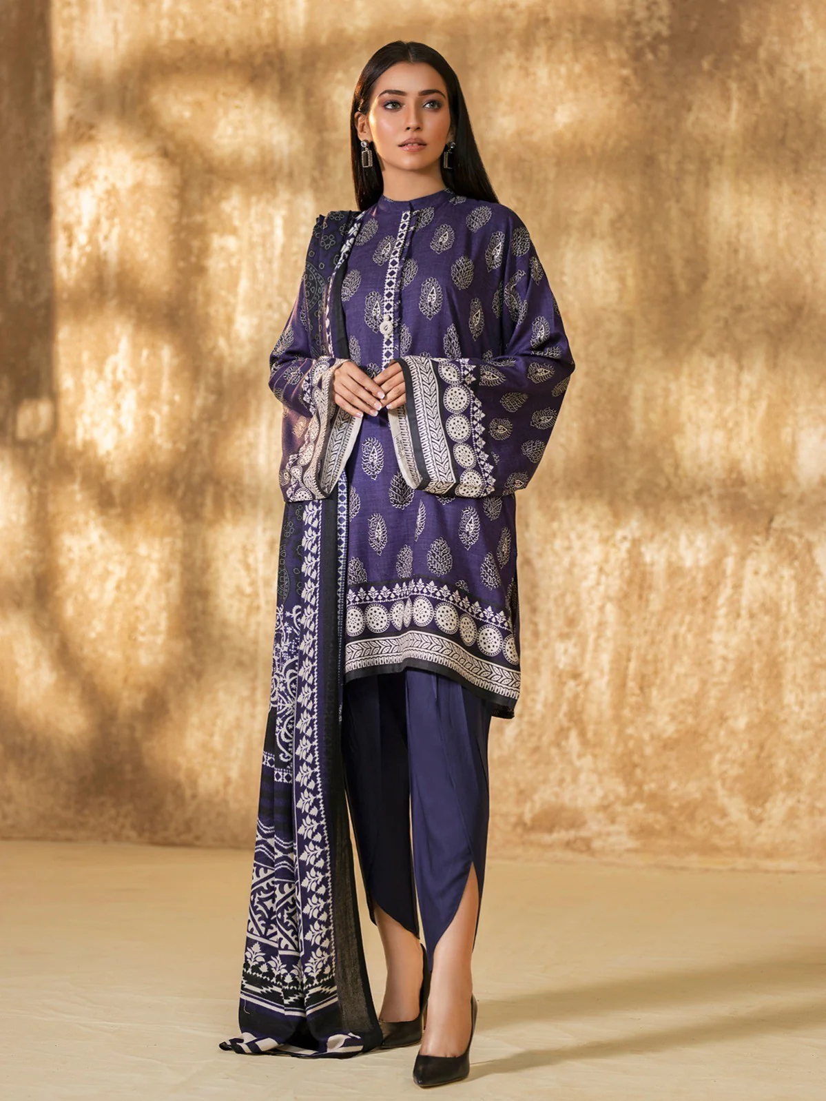 Printed Viscose Suit - EWU20A14-20374