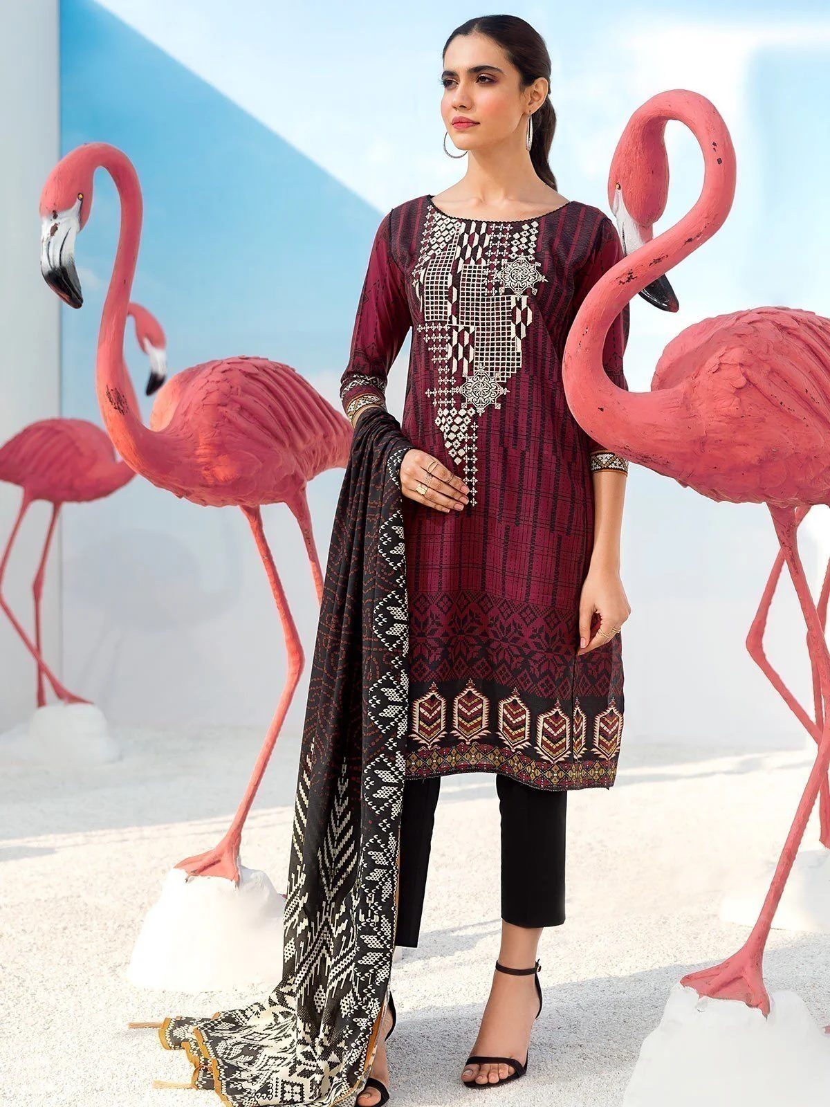 Embroidered Suit - EWU20V1-20008