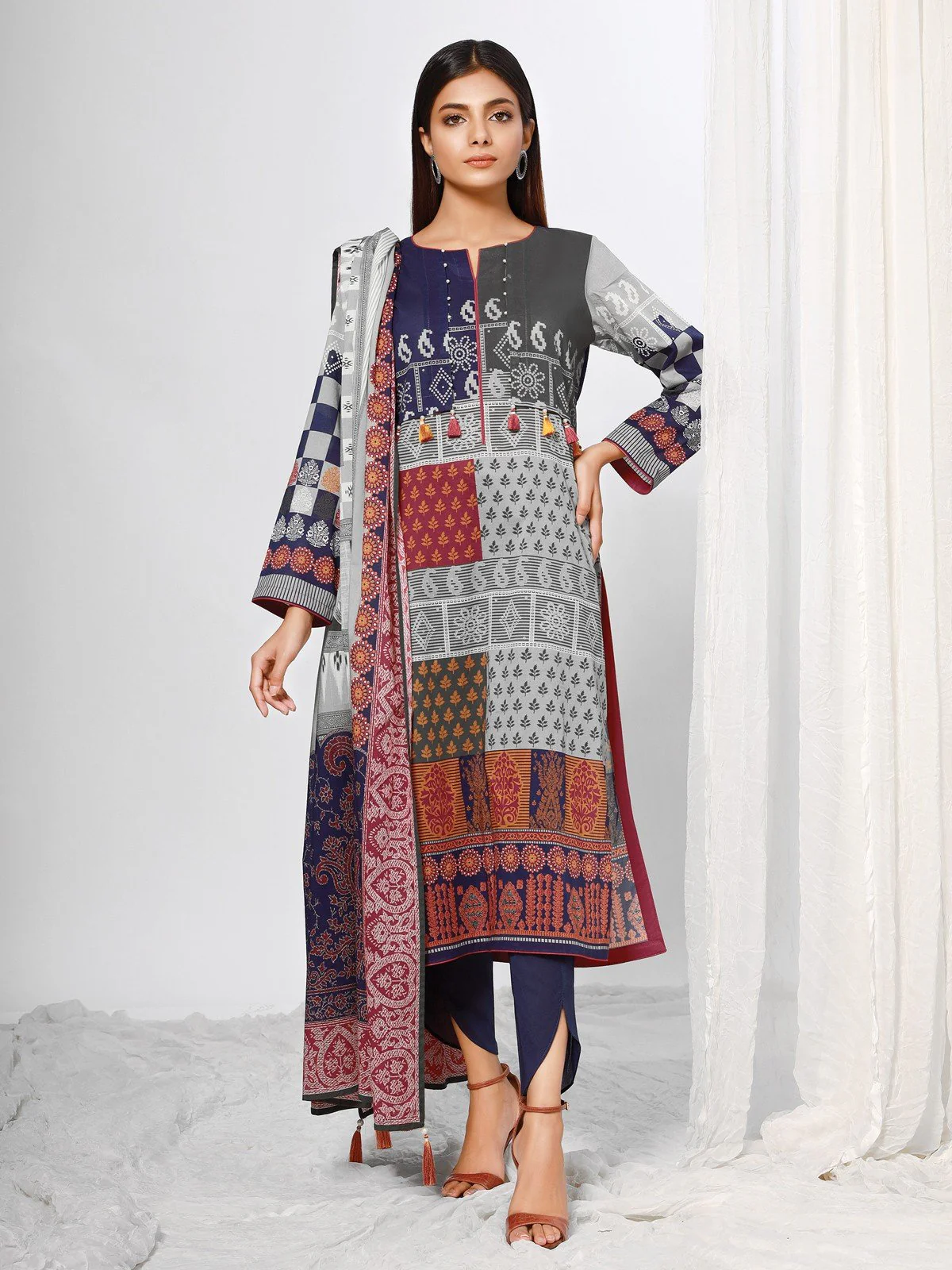 Printed Lawn Suit - EWU21A1-20823