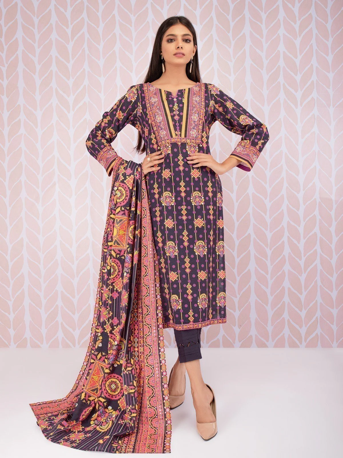 Printed Khaddar Suit - EWU21A9-21488