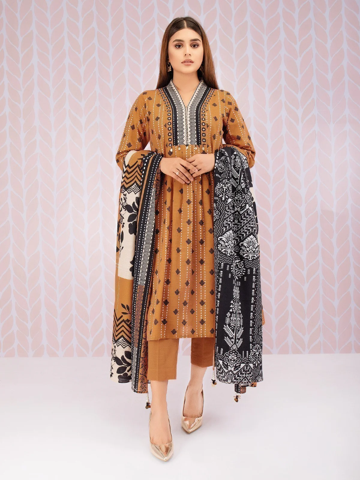 Printed Khaddar Suit - EWU21A9-21497