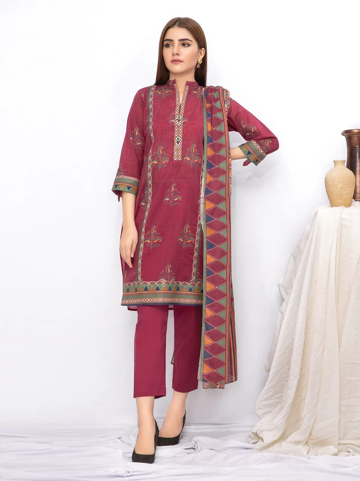 Printed Khaddar Suit - EWU21A9-21501