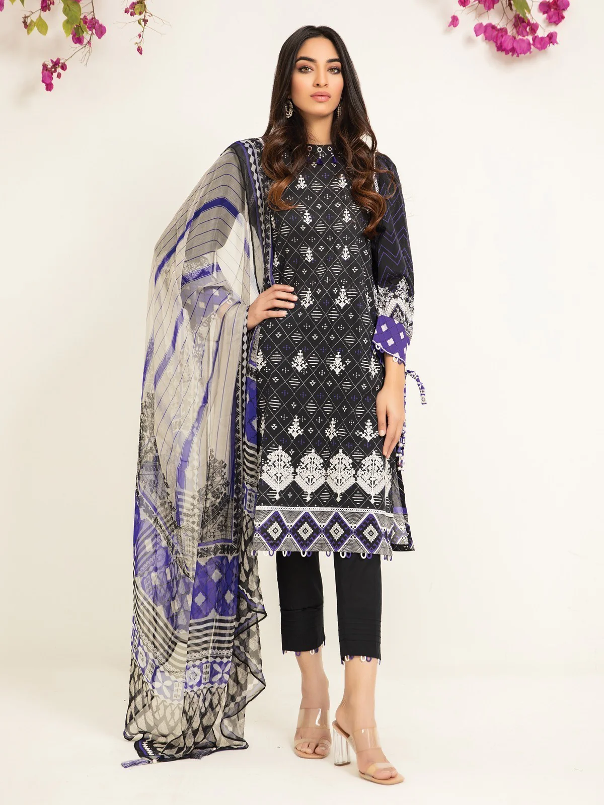 Embroidered Lawn Suit - EWU21V2-20455