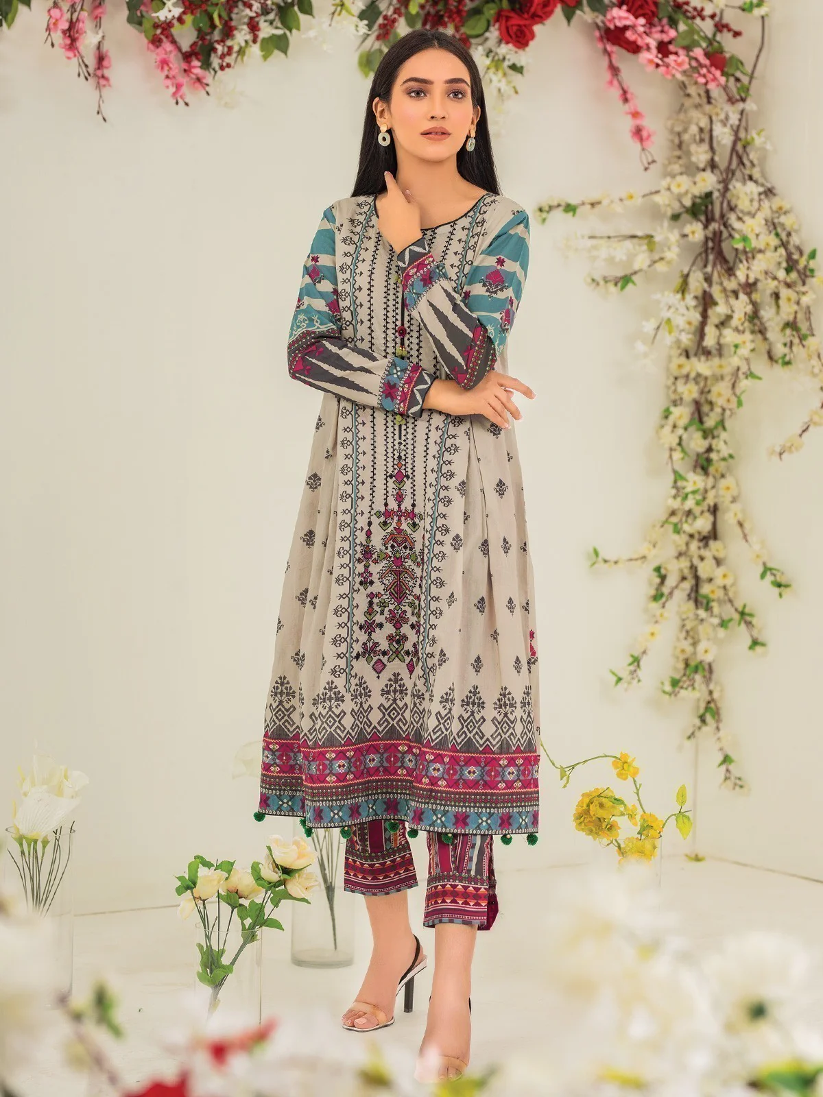 Embroidered Lawn Shirt Trouser - EWU21V2-20492