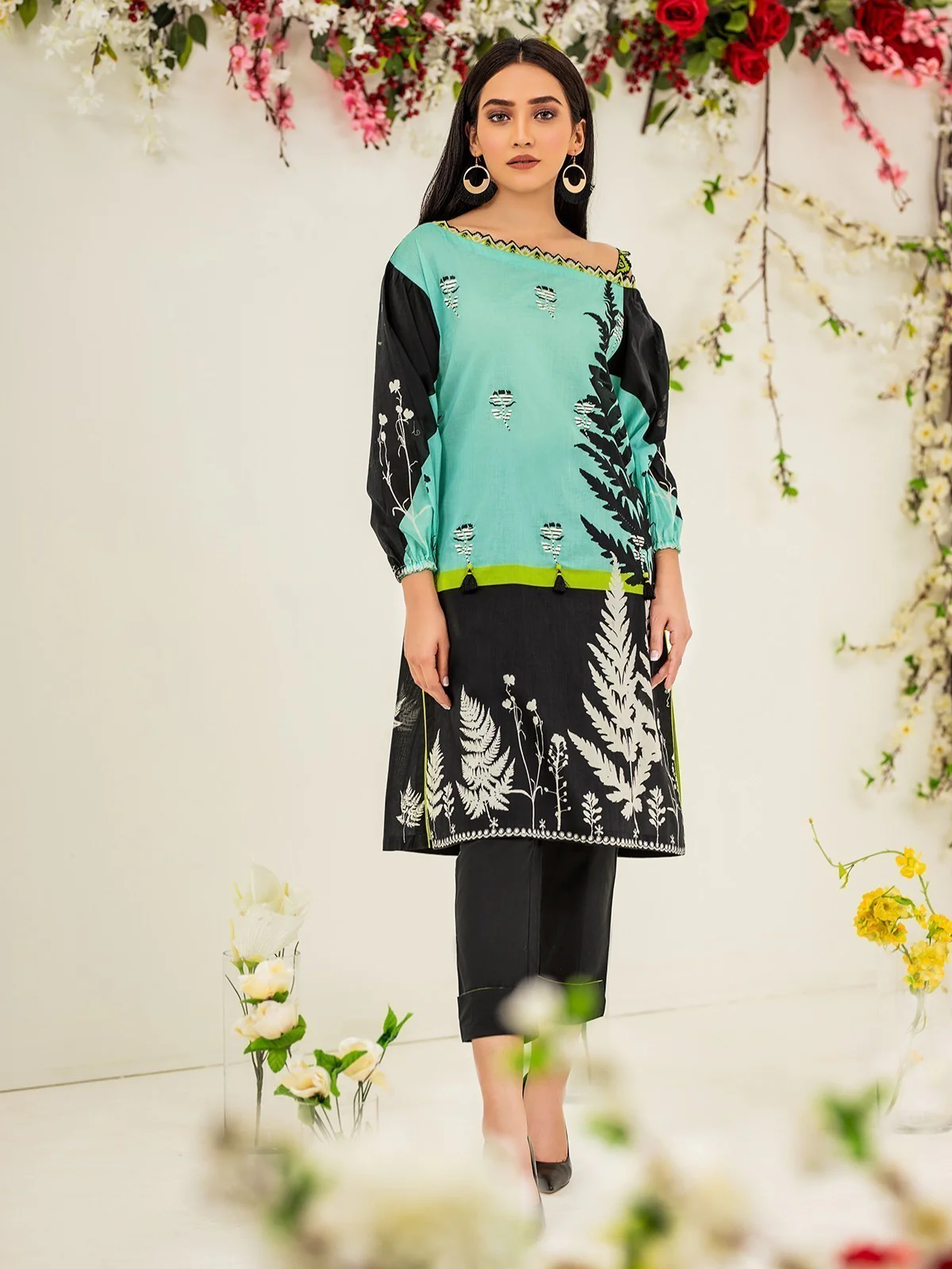 Embroidered Lawn Shirt - EWU21V2-20532