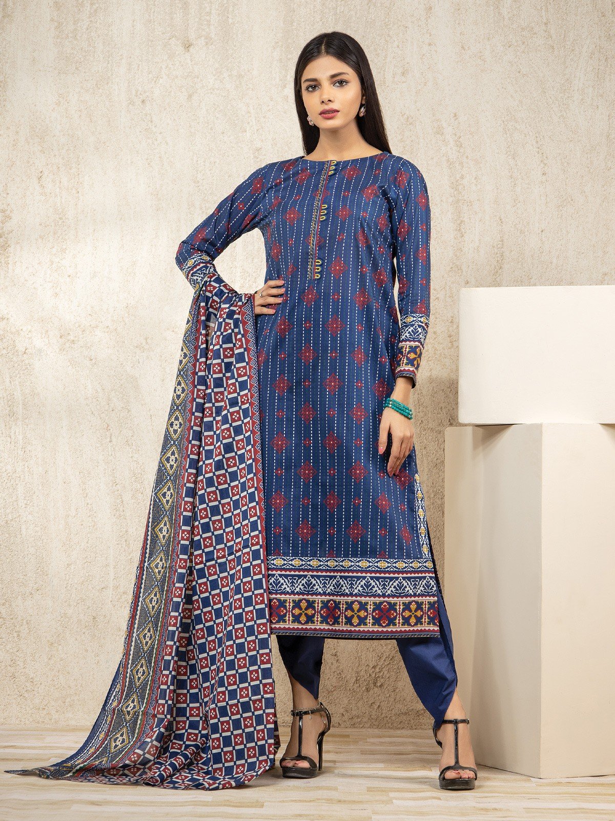 Printed Lawn Suit - EWU22A1-23110