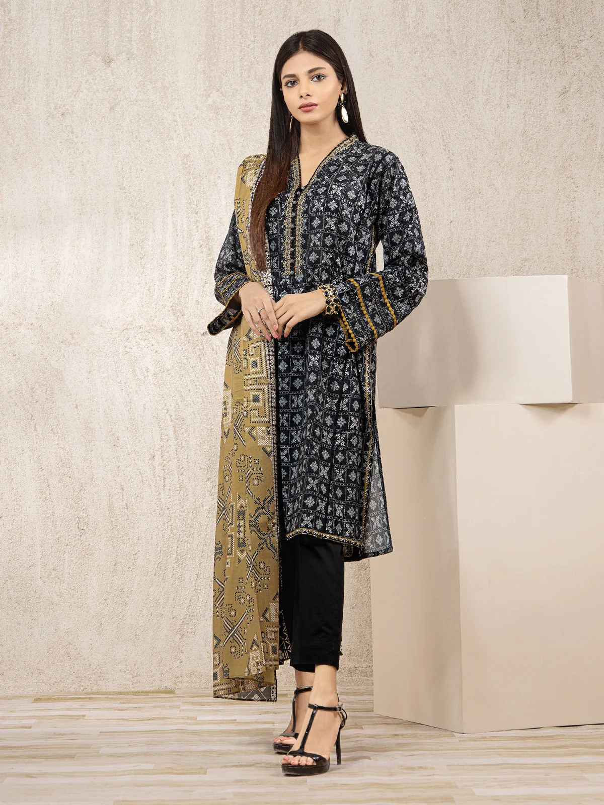 Printed Lawn Suit - EWU22A1-23391
