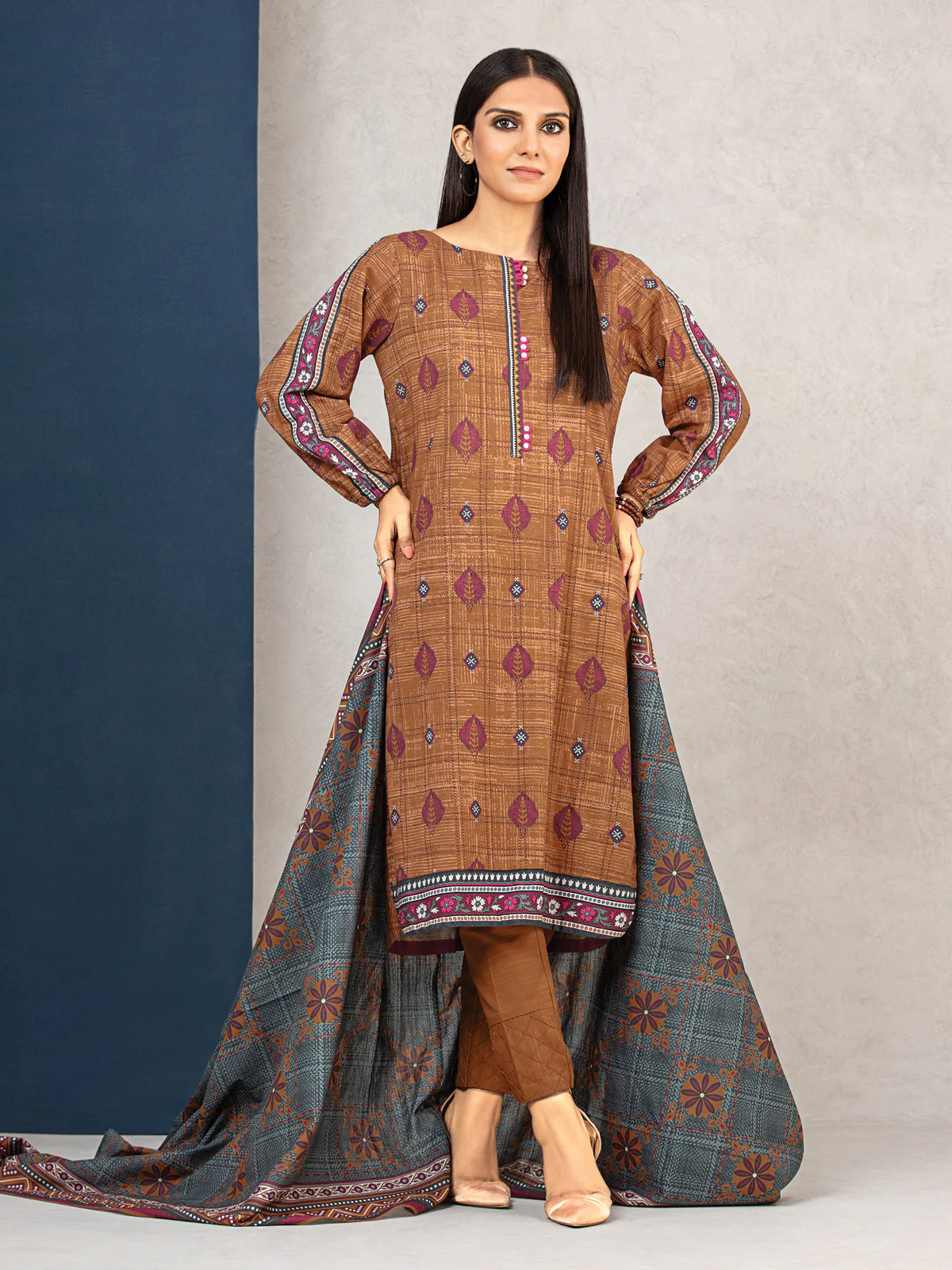 Printed Khaddar Suit - EWU22A3-24700