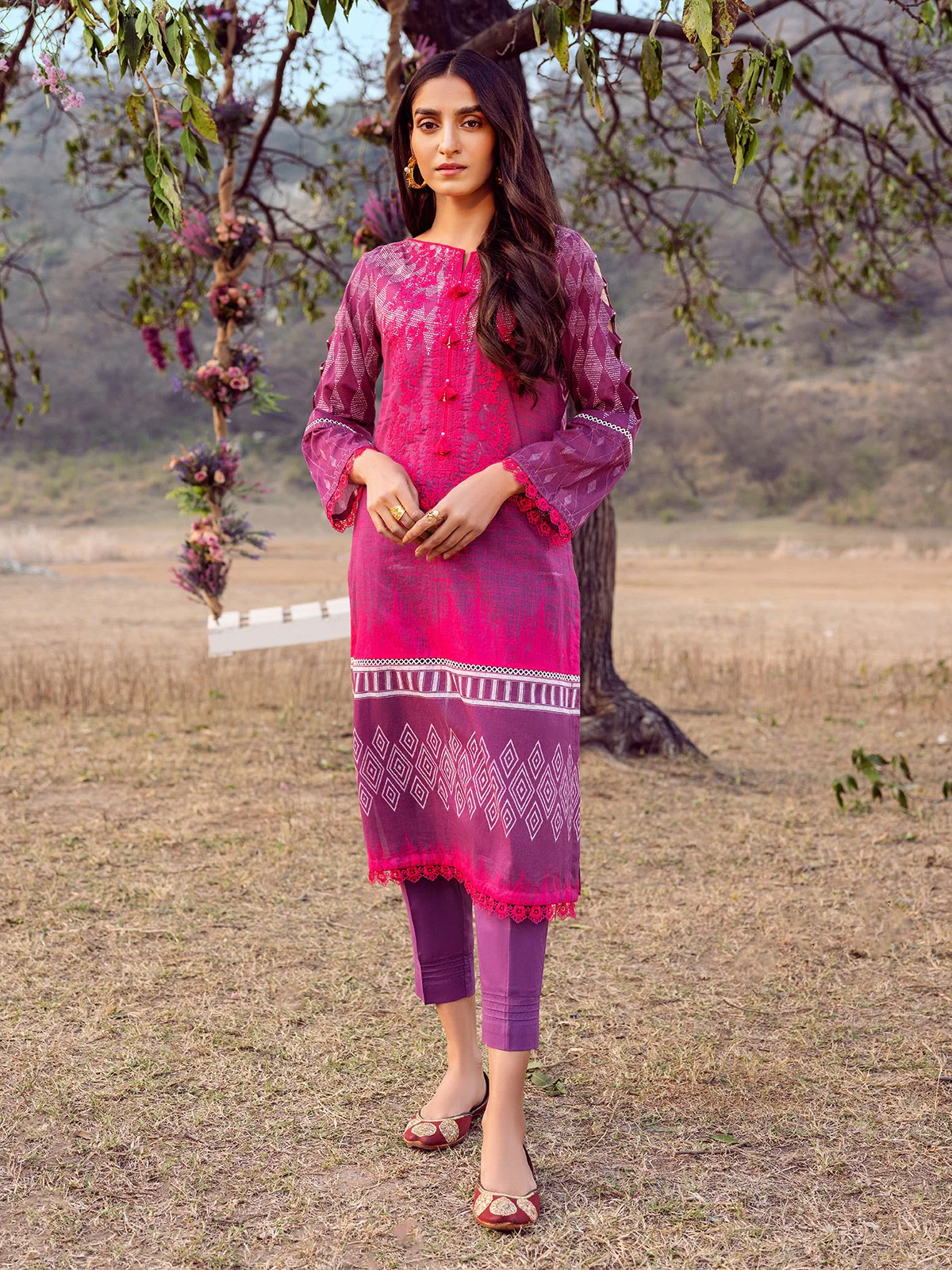 Embroidered Lawn Shirt - EWU22V1-23542
