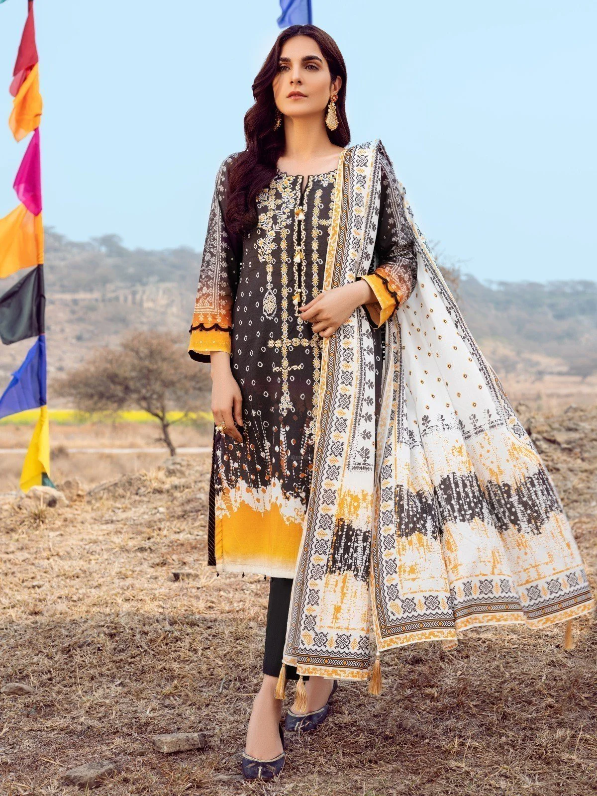 Embroidered Lawn Shirt Dupatta - EWU22V1-23647