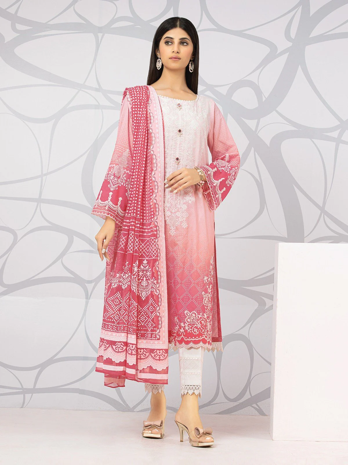Embroidered Lawn Suit - EWU22V1-23690