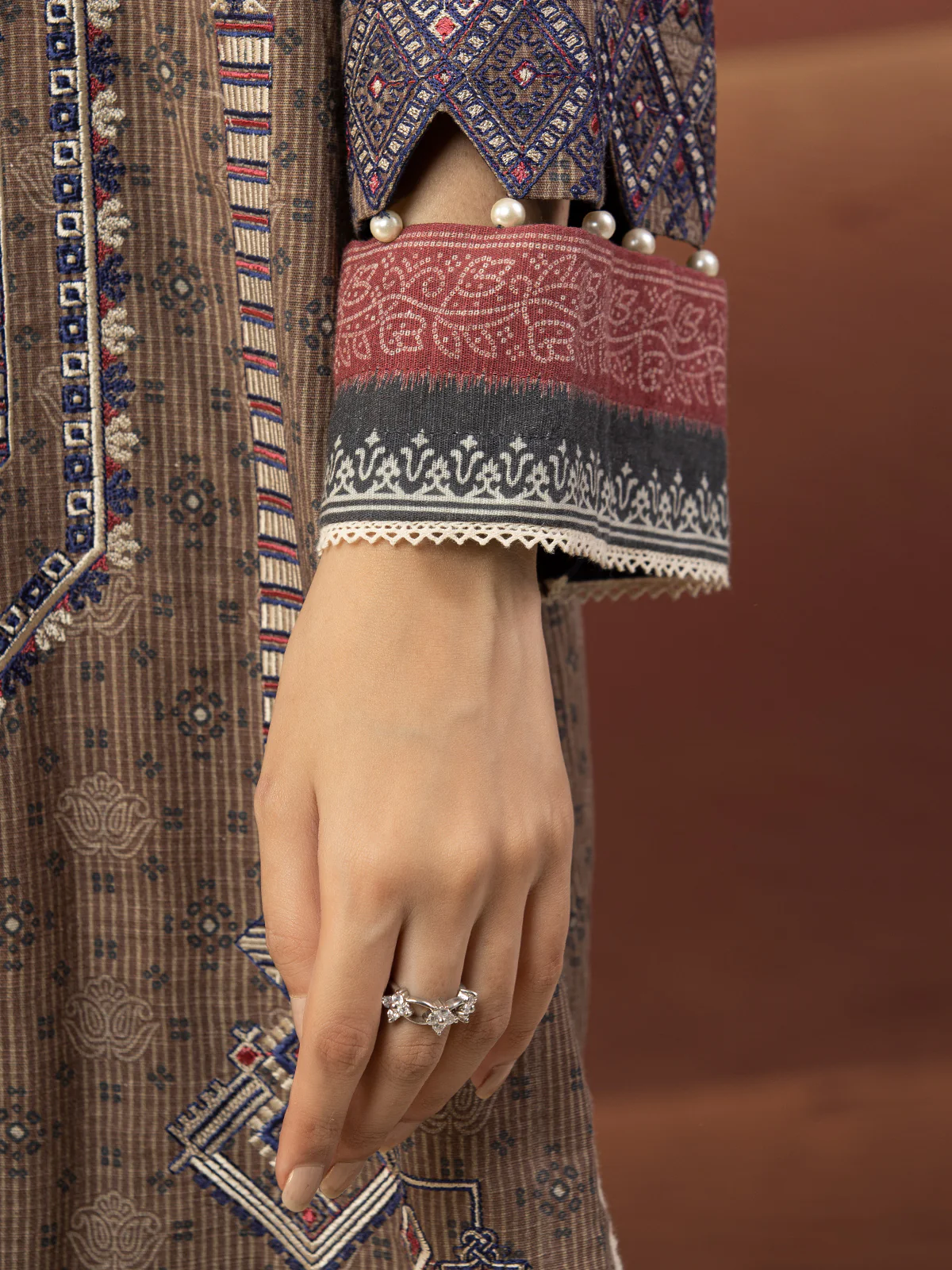 Embroidered Crepe Shirt - EWU22V10-25017S - Image 4