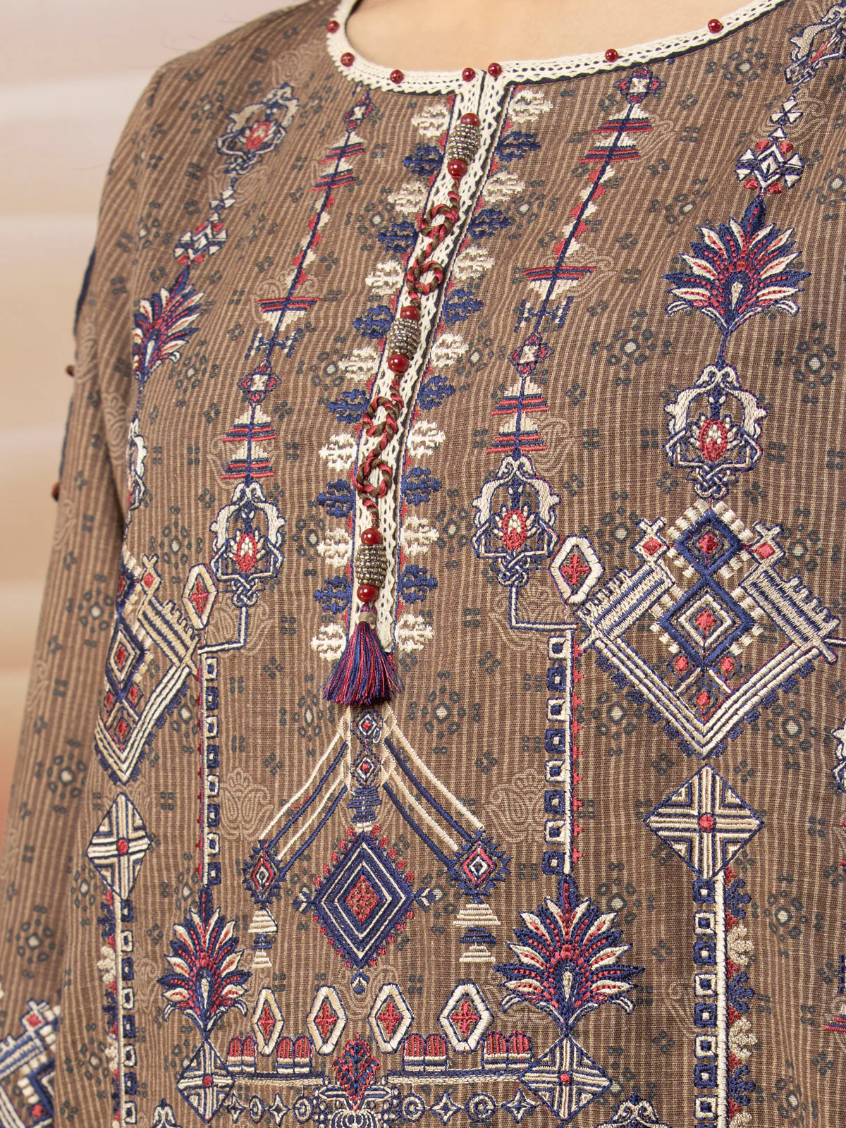 Embroidered Crepe Shirt Trouser - EWU22V10-25017ST - Image 3