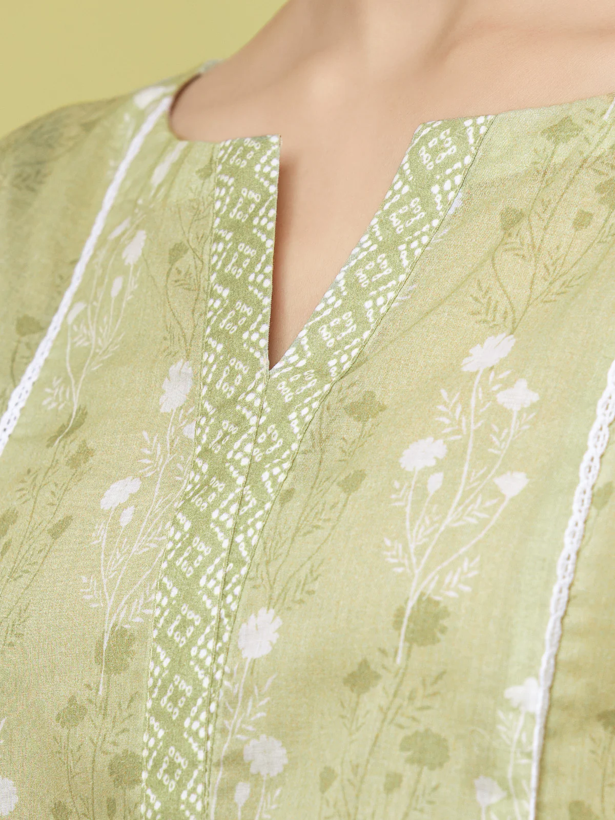 Printed Lawn Suit - EWU23A1-26241 - Image 4