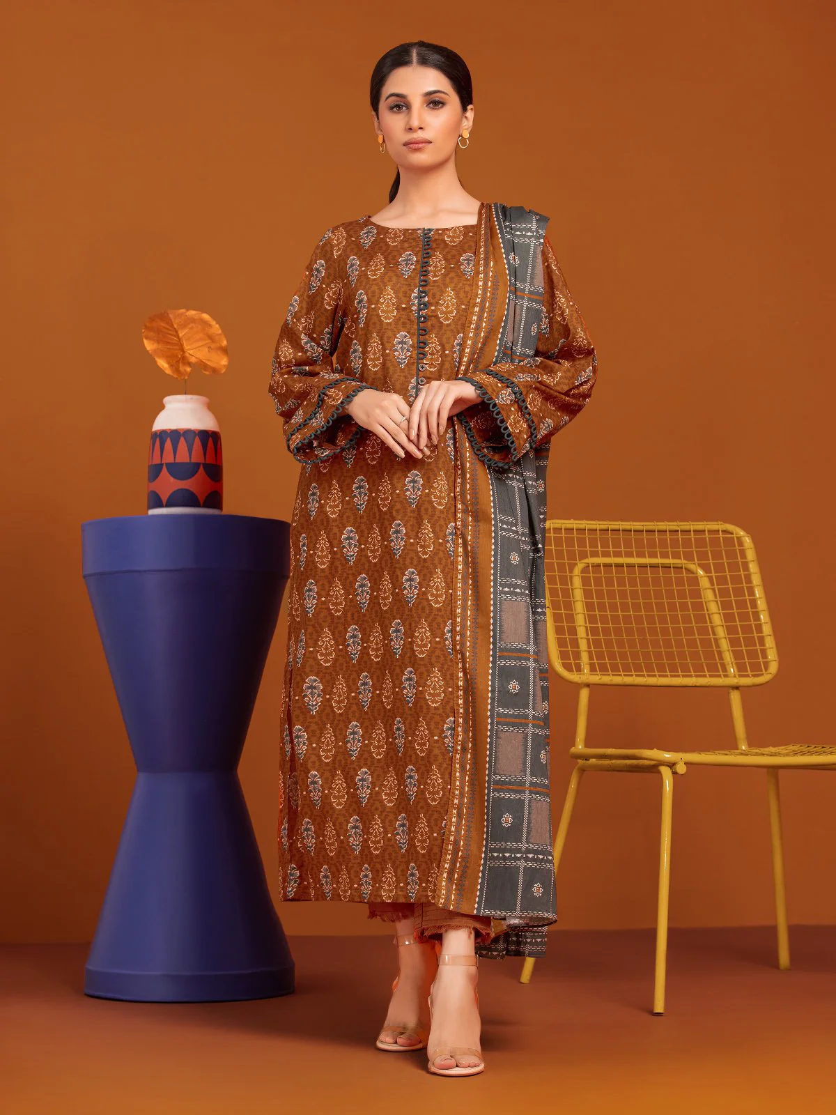 Printed Khaddar Suit - EWU23A3-27040-3P