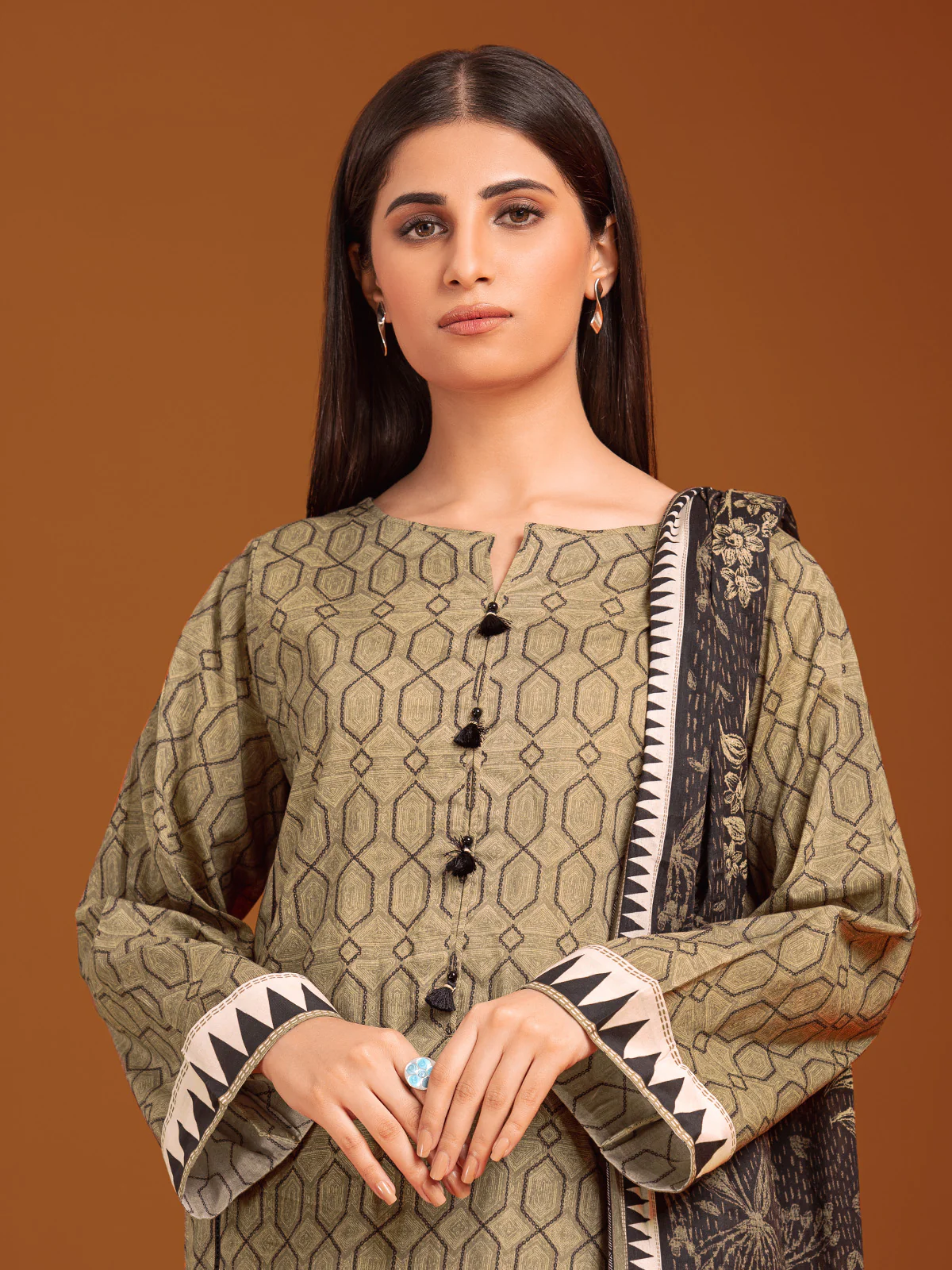Printed Khaddar Suit - EWU23A3-27067-3P - Image 2