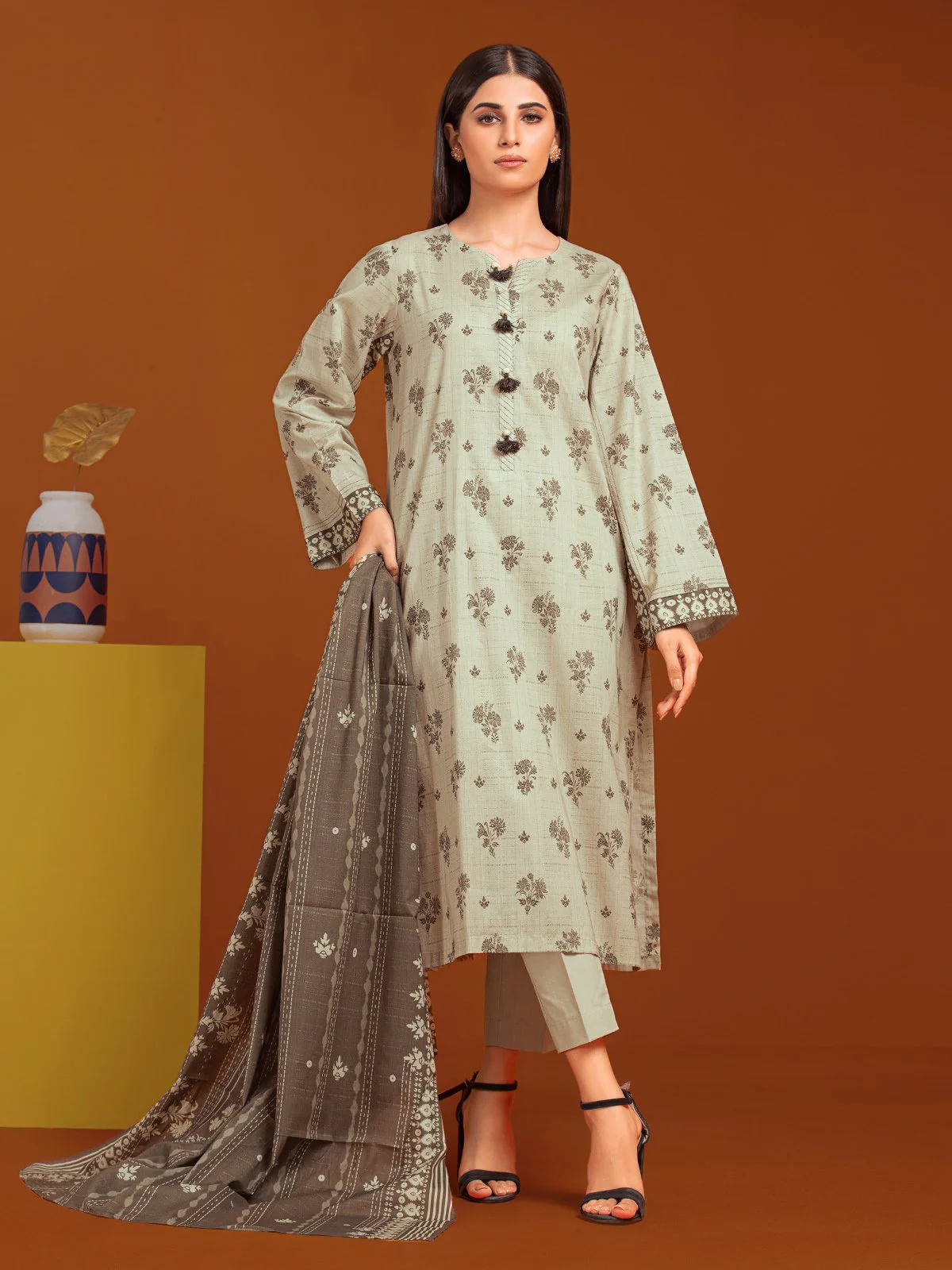 Printed Khaddar Suit - EWU23A3-27100-3P