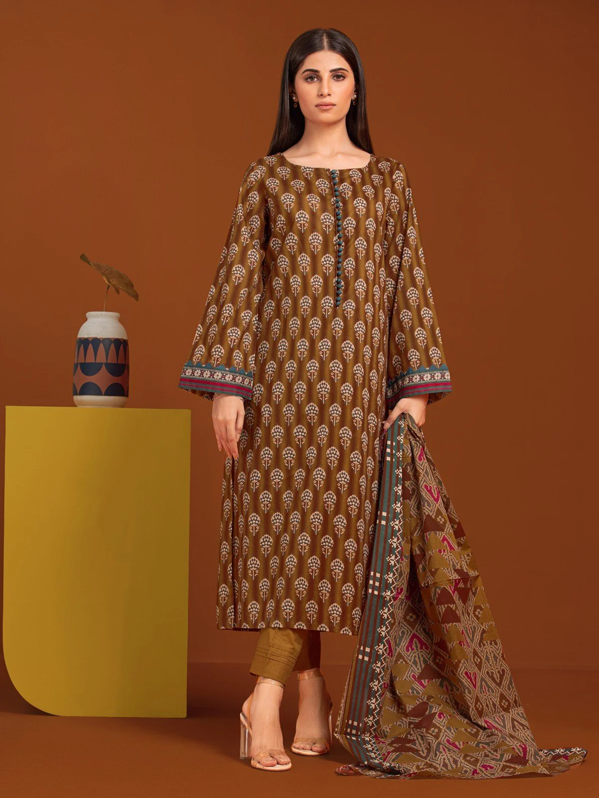 Printed Khaddar Suit - EWU23A3-27173-3P