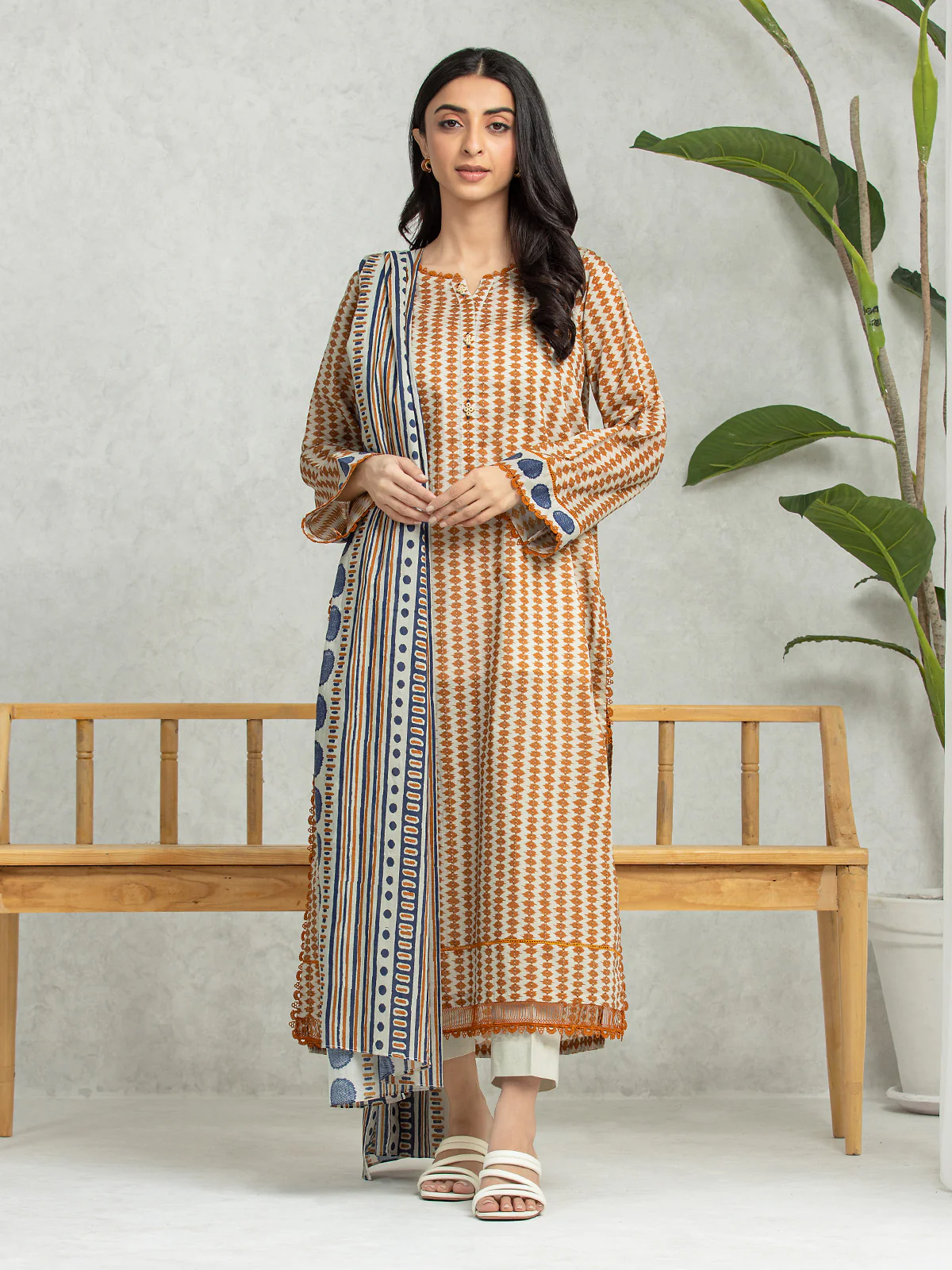 Printed Lawn Suit - EWU24A1-28104-3P