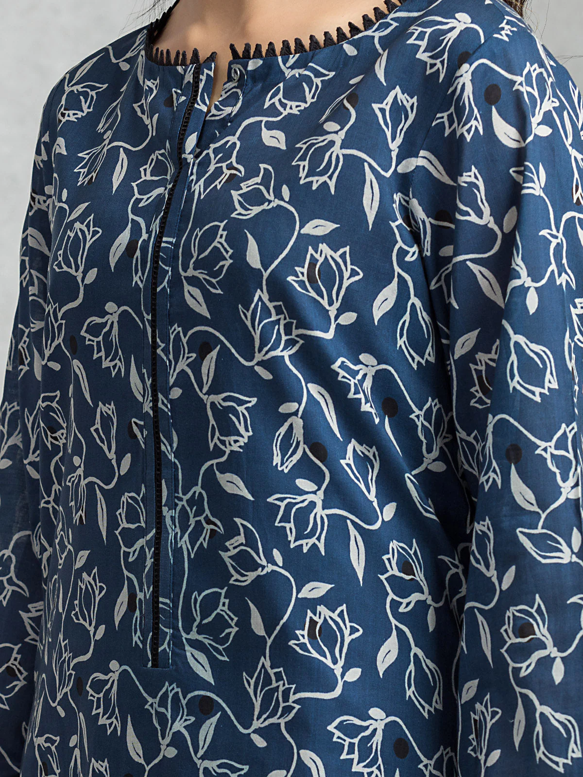 Printed Lawn Suit - EWU24A1-28364-3P - Image 4