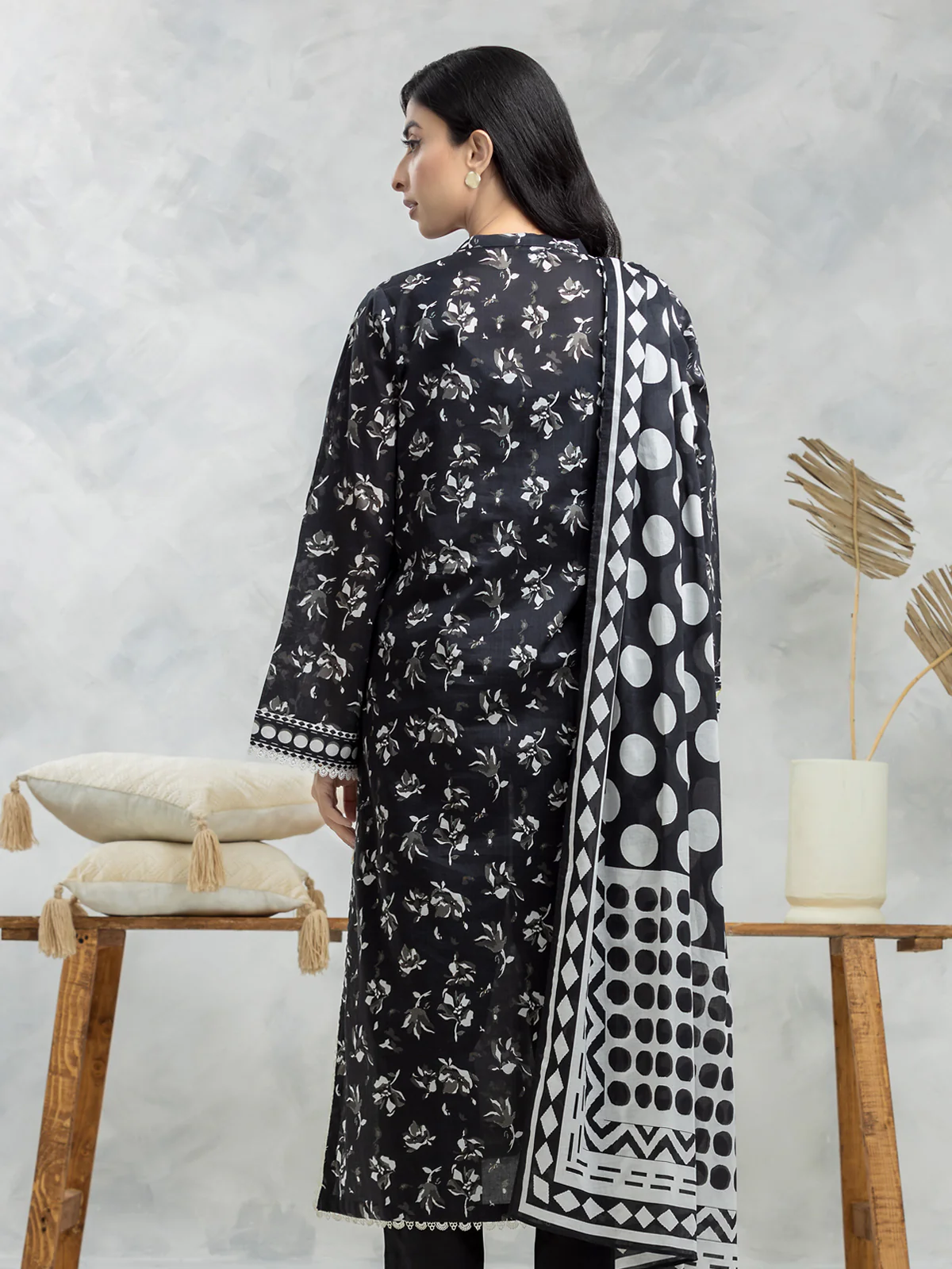 Printed Lawn Suit - EWU24A1-28508-3P - Image 3