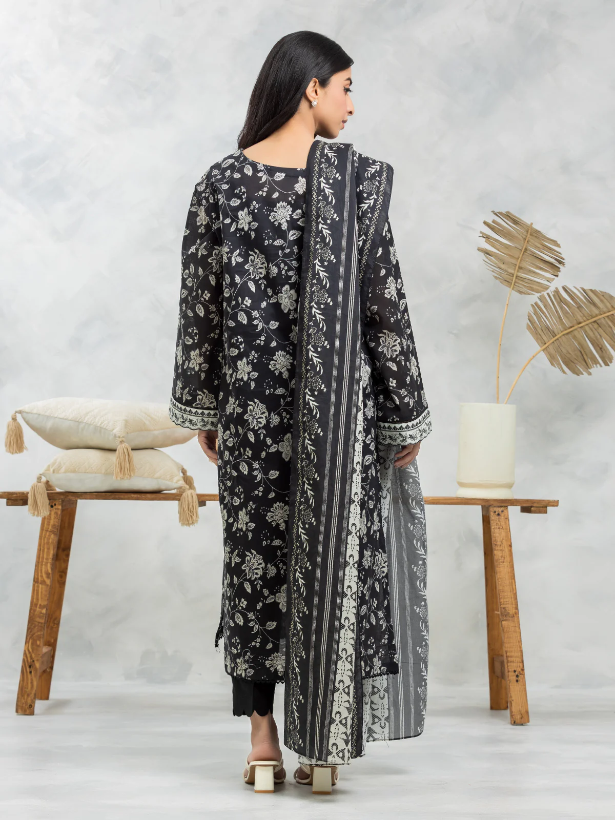 Printed Lawn Suit - EWU24A1-29233-3P - Image 5