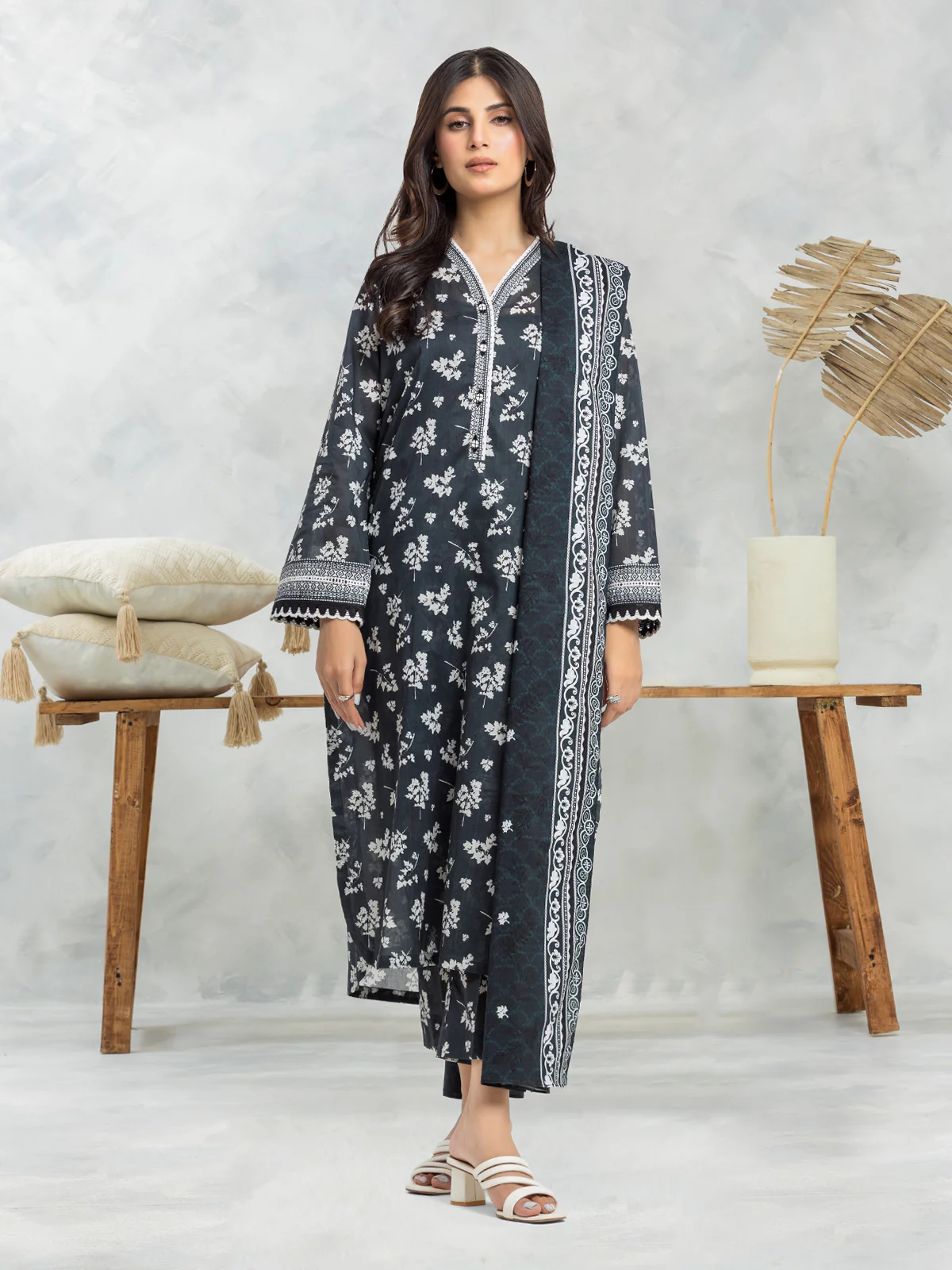 Printed Lawn Suit - EWU24A1-29484-3P