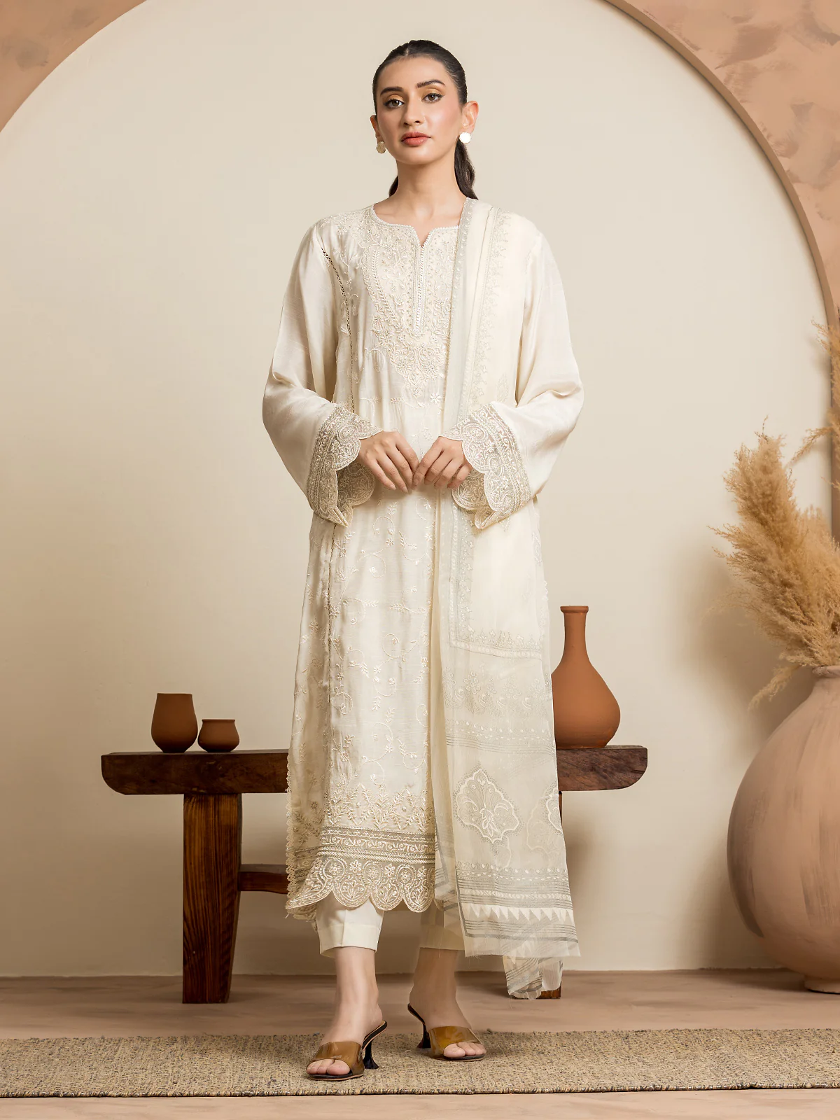 Embroidered Raw Silk Suit - EWU24V16-30129-3P