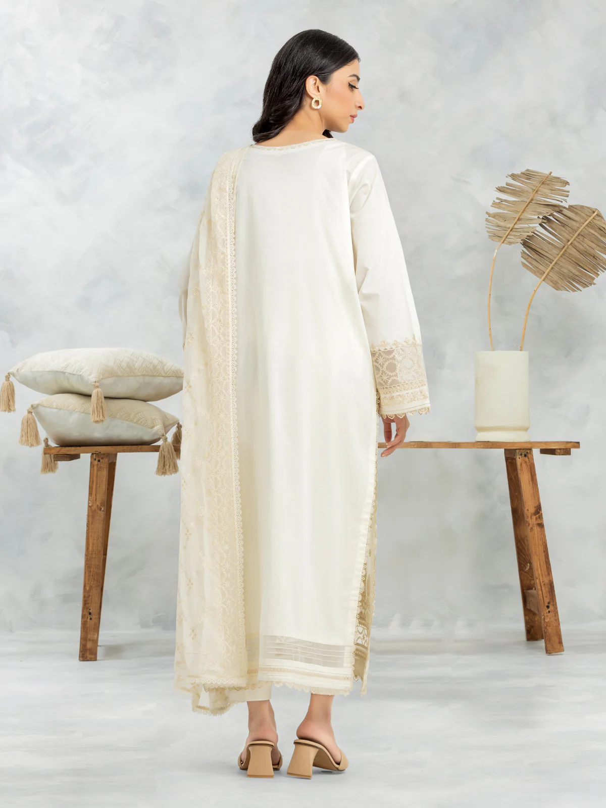 Embroidered Cambric Suit - EWU24V2-30106-3P - Image 4