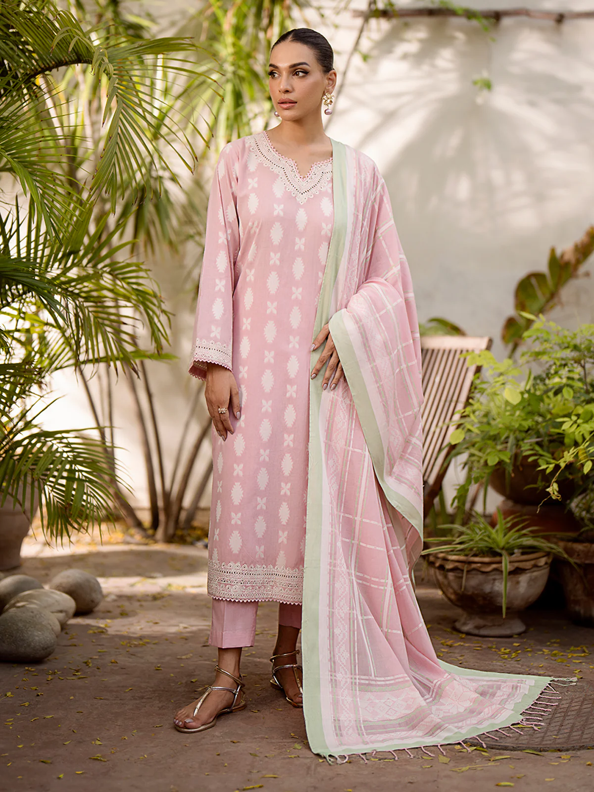 Embroidered Jacquard Suit - EWU24V3-30048-3P - Image 6