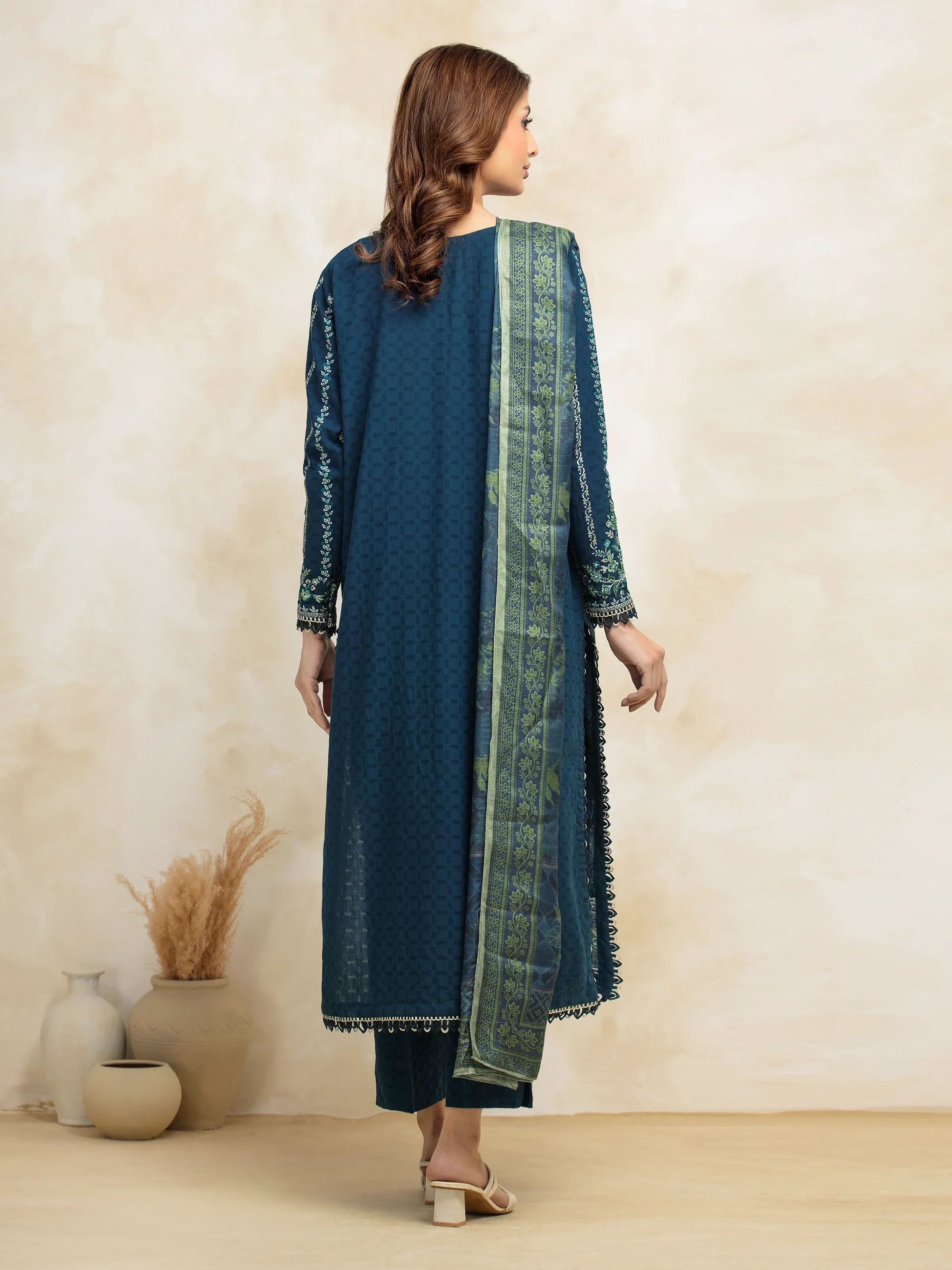 Embroidered Lawn Shirt Trouser - EWU5V1-31226ST - Image 5