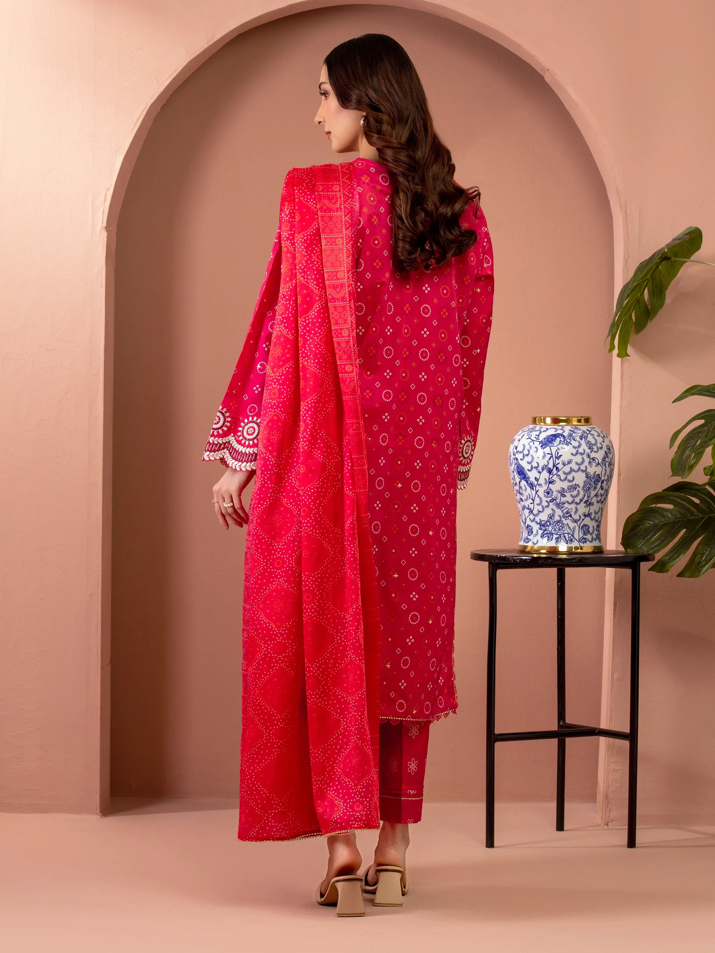 Embroidered Lawn Shirt Trouser - EWU5V1-31418ST - Image 6