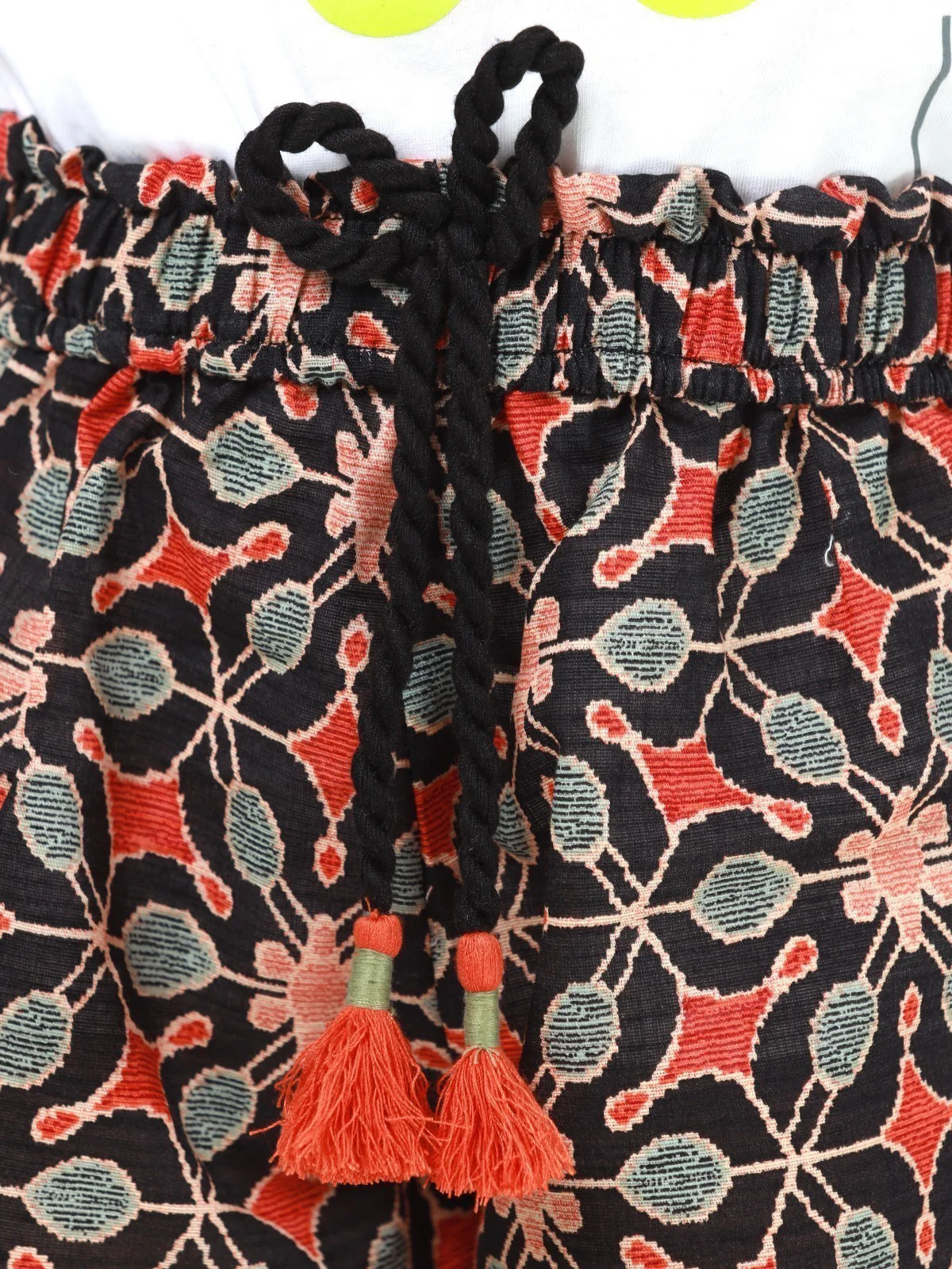 All Over Print Shorts - EGBS22-030 - Image 3