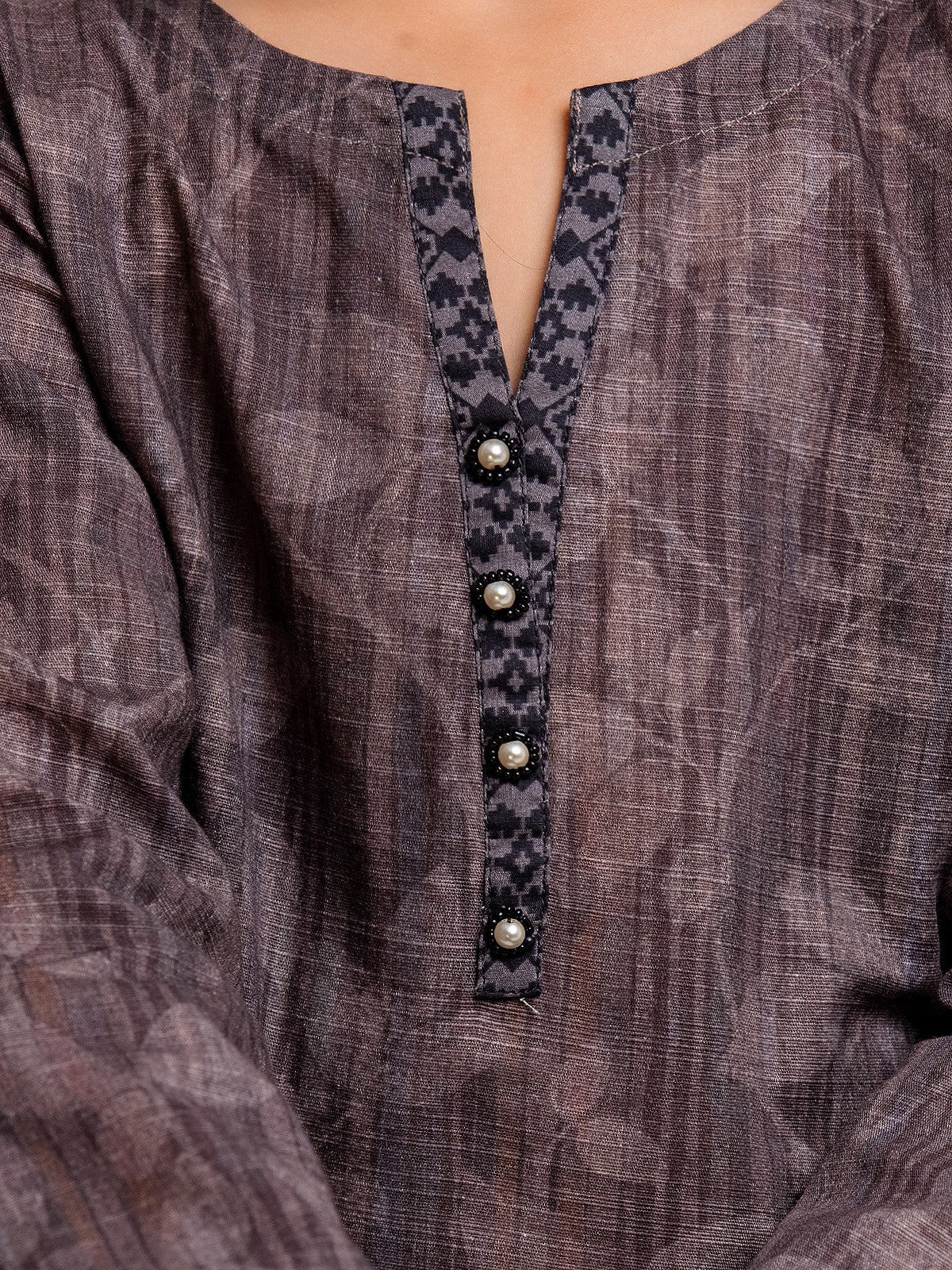 Printed Khaddar Shirt - EGTKP23-70581S - Image 4