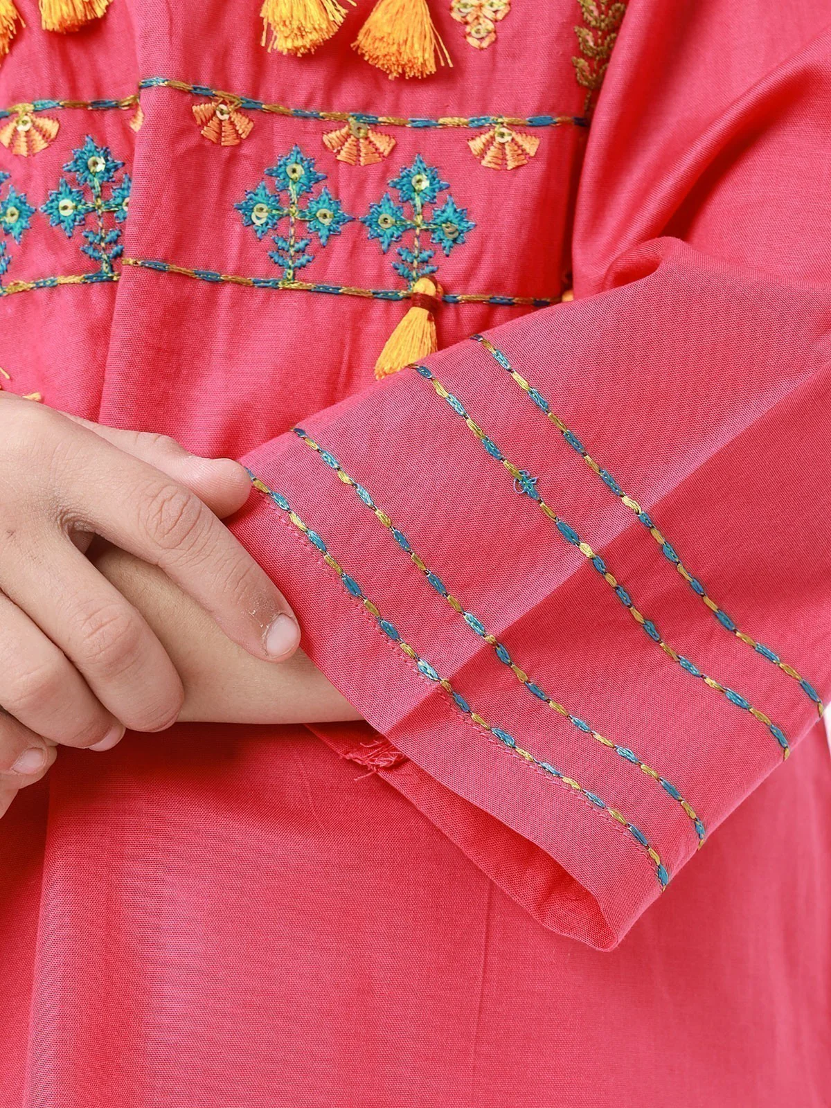 Embroidered Lawn Shirt - EGTKE22-70488 - Image 5