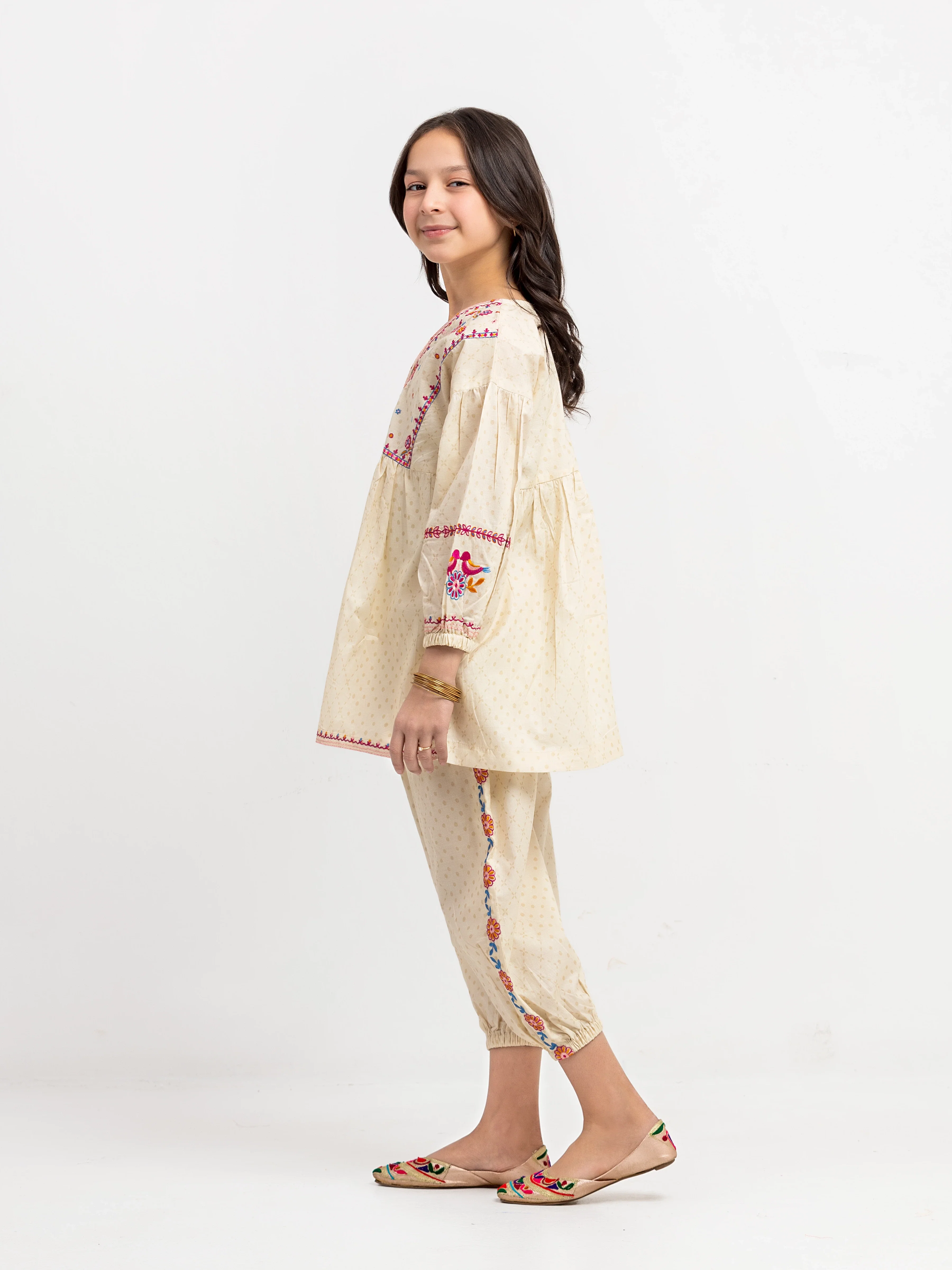 Embroidered Lawn Shirt Trouser - EGTKEP5-73018ST - Image 4