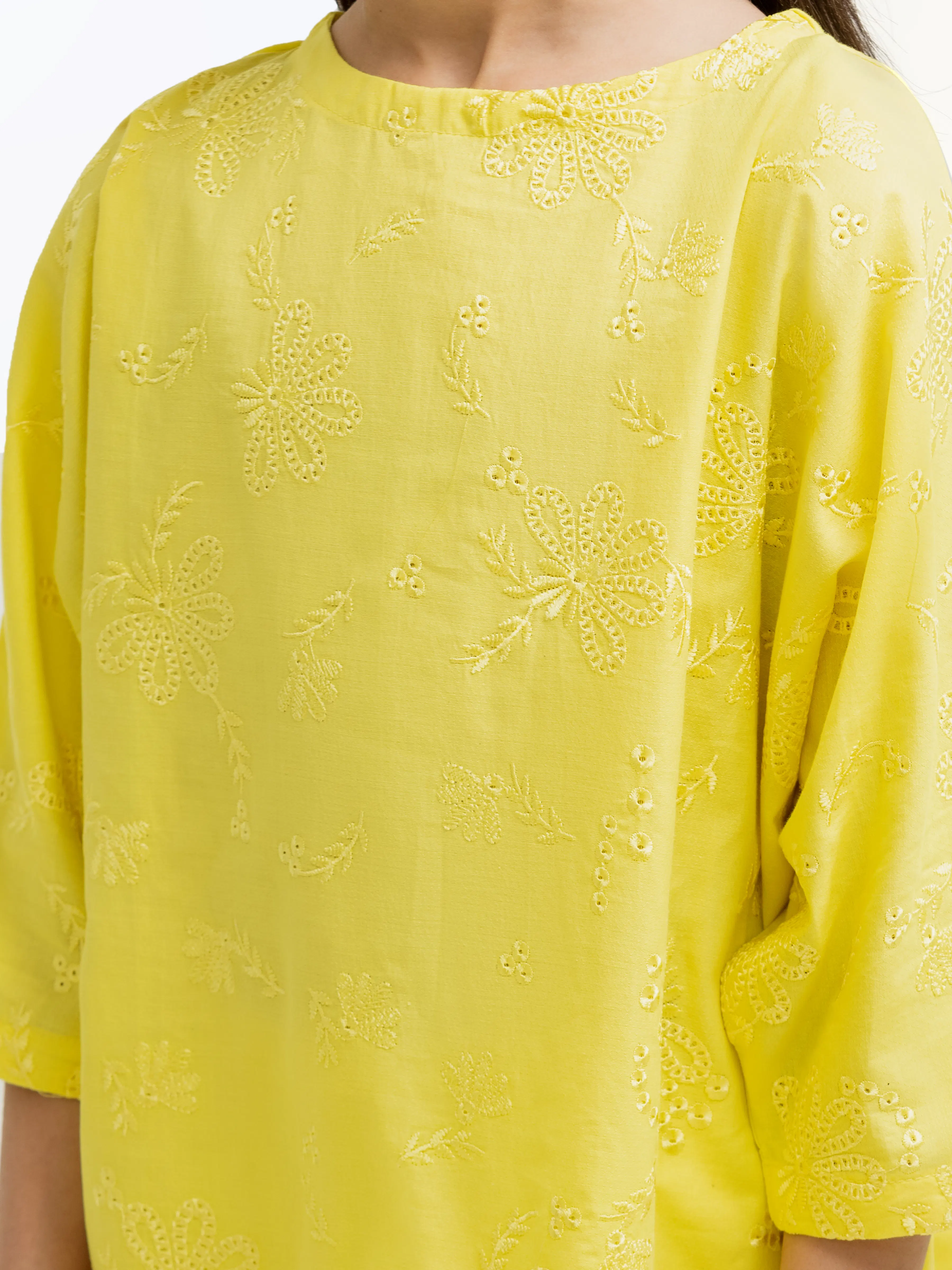 Embroidered Cambric Shirt Trouser - EGTKE24-70781ST - Image 3