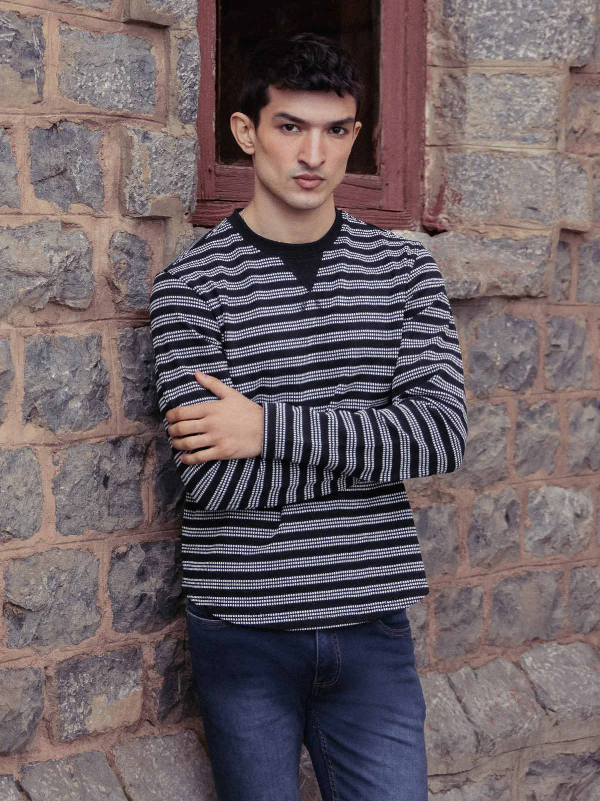 Crew Neck Sweatshirt - EMTSS23-005 - Image 5