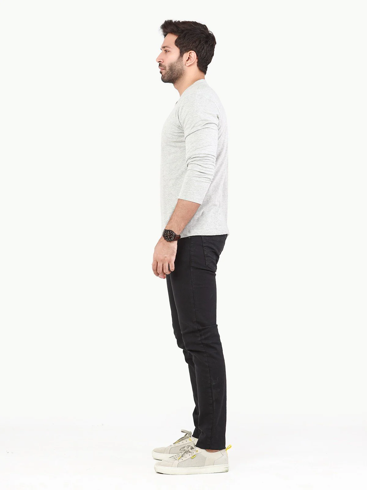 V-Neck Basic Tee - EMTBF22-010 - Image 3