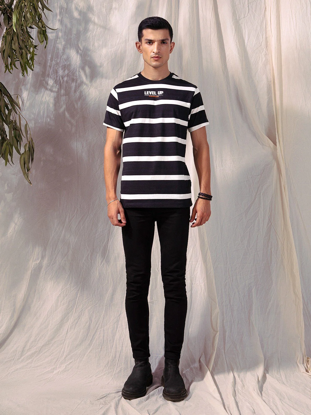 Crew Neck Striped Tee - EMTGT23-008