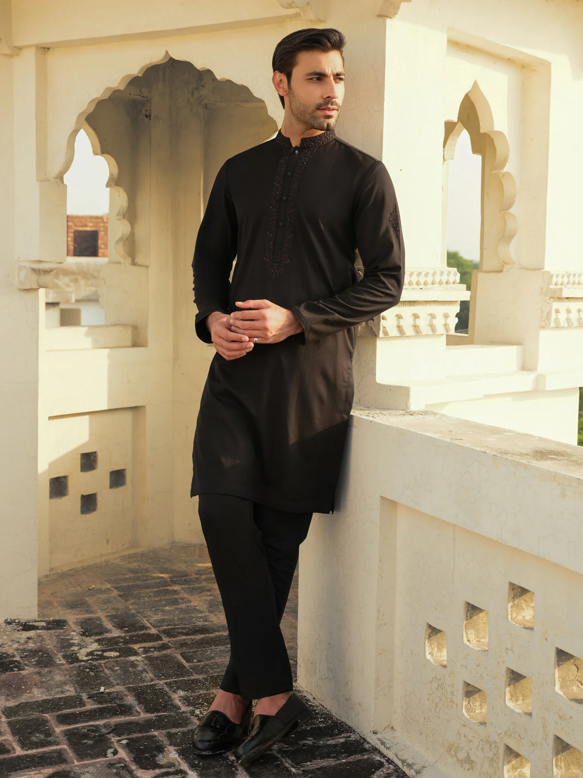 Embroidered Blended Kurta - EMTKC23-094 - Image 2