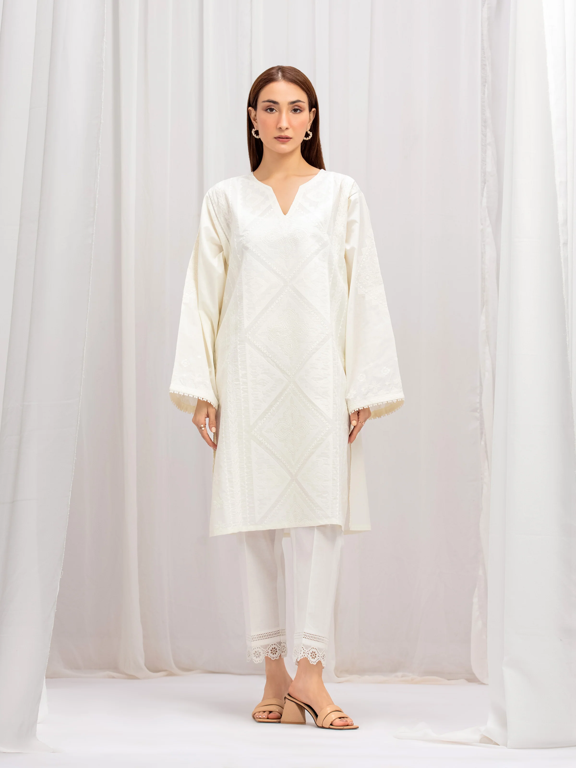 Embroidered Cambric Shirt - EWTKE5-81099S